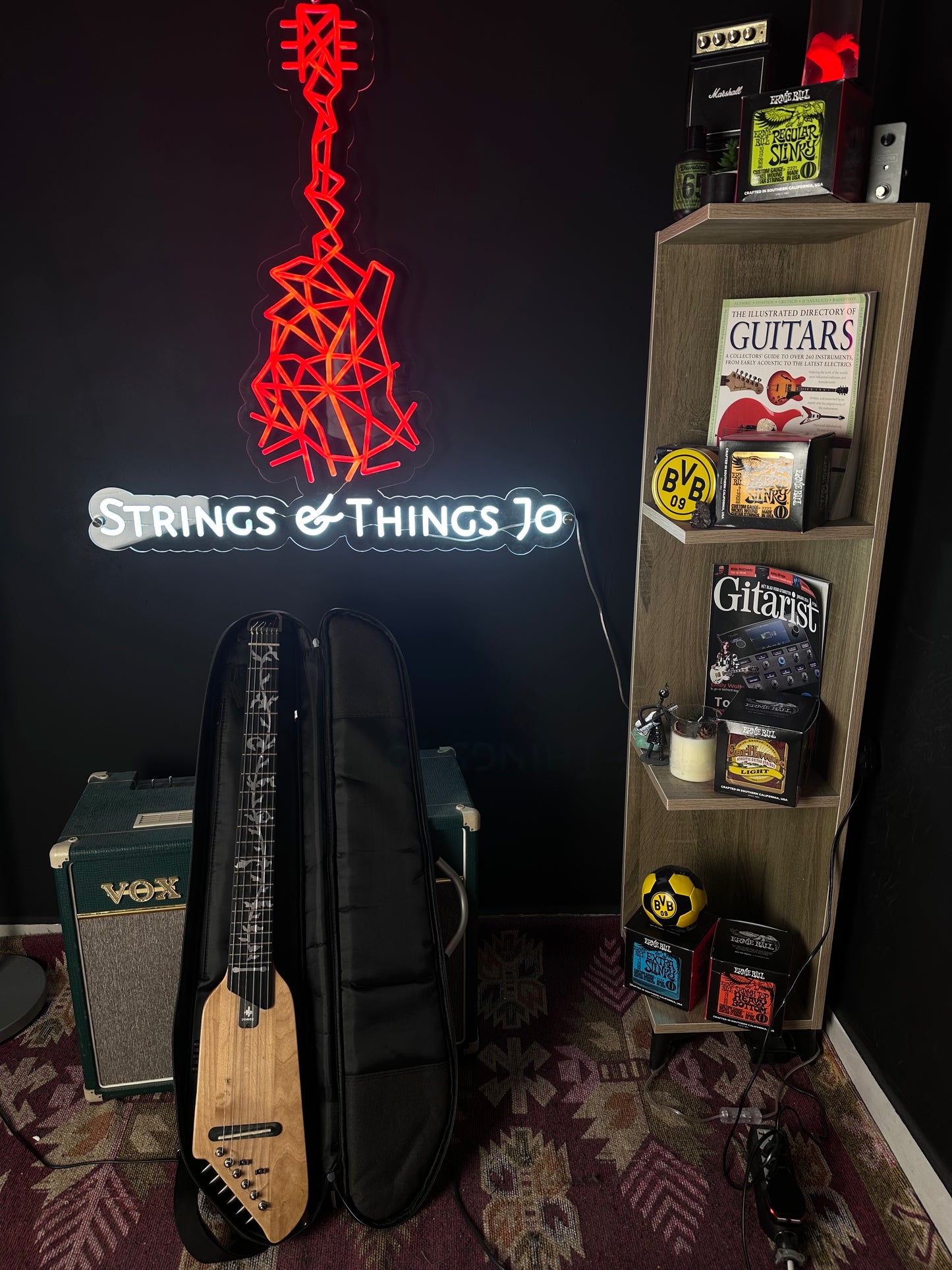 Donner HUSH™ I Acoustic-Electric Guitar