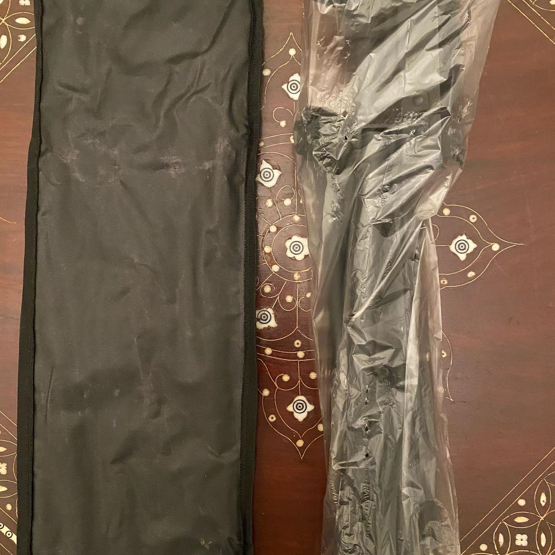 Adjustable Note stand + bag