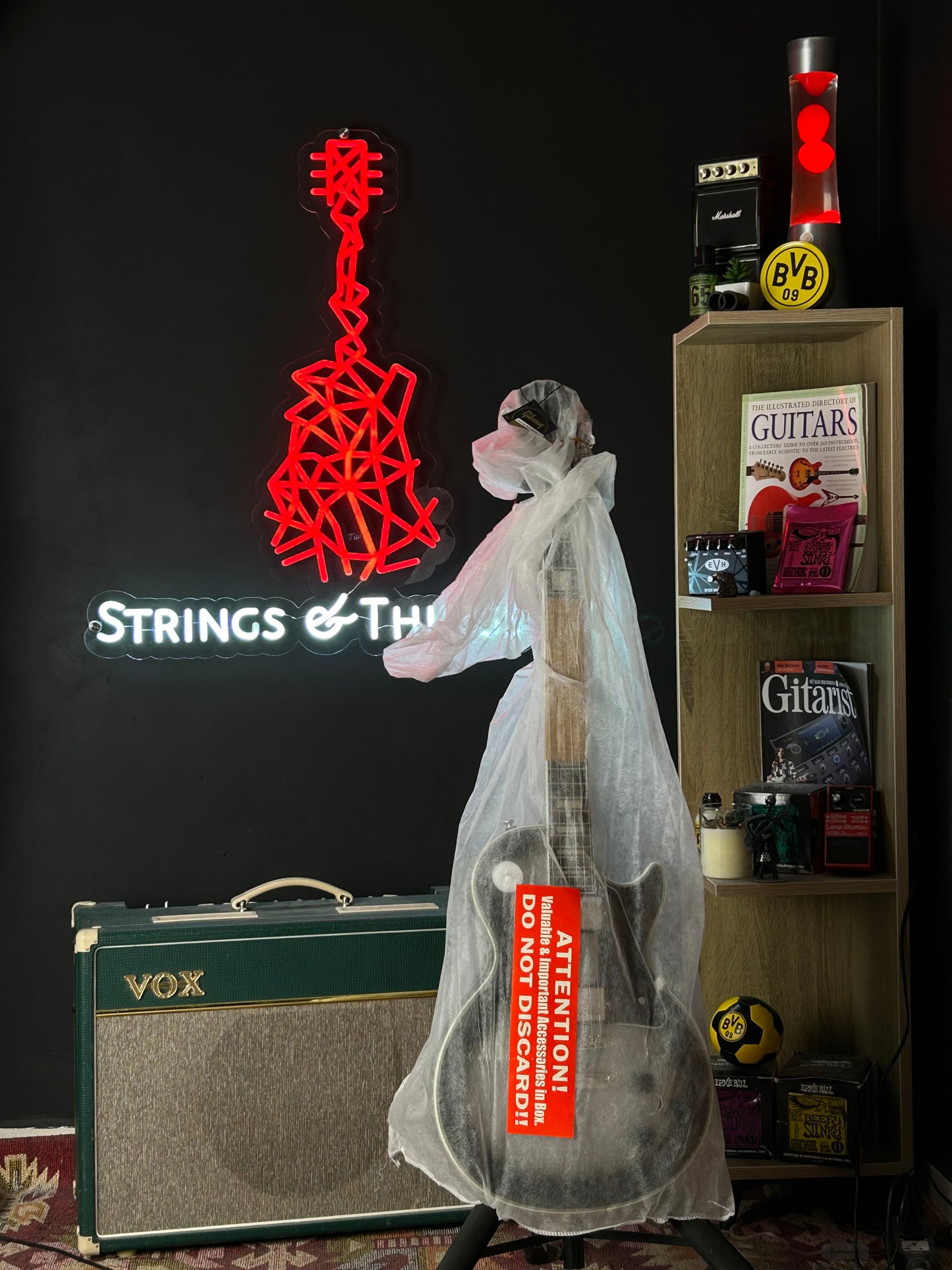 * Brand New * Epiphone Les Paul Custom Silverburst Limited-Edition Electric Guitar