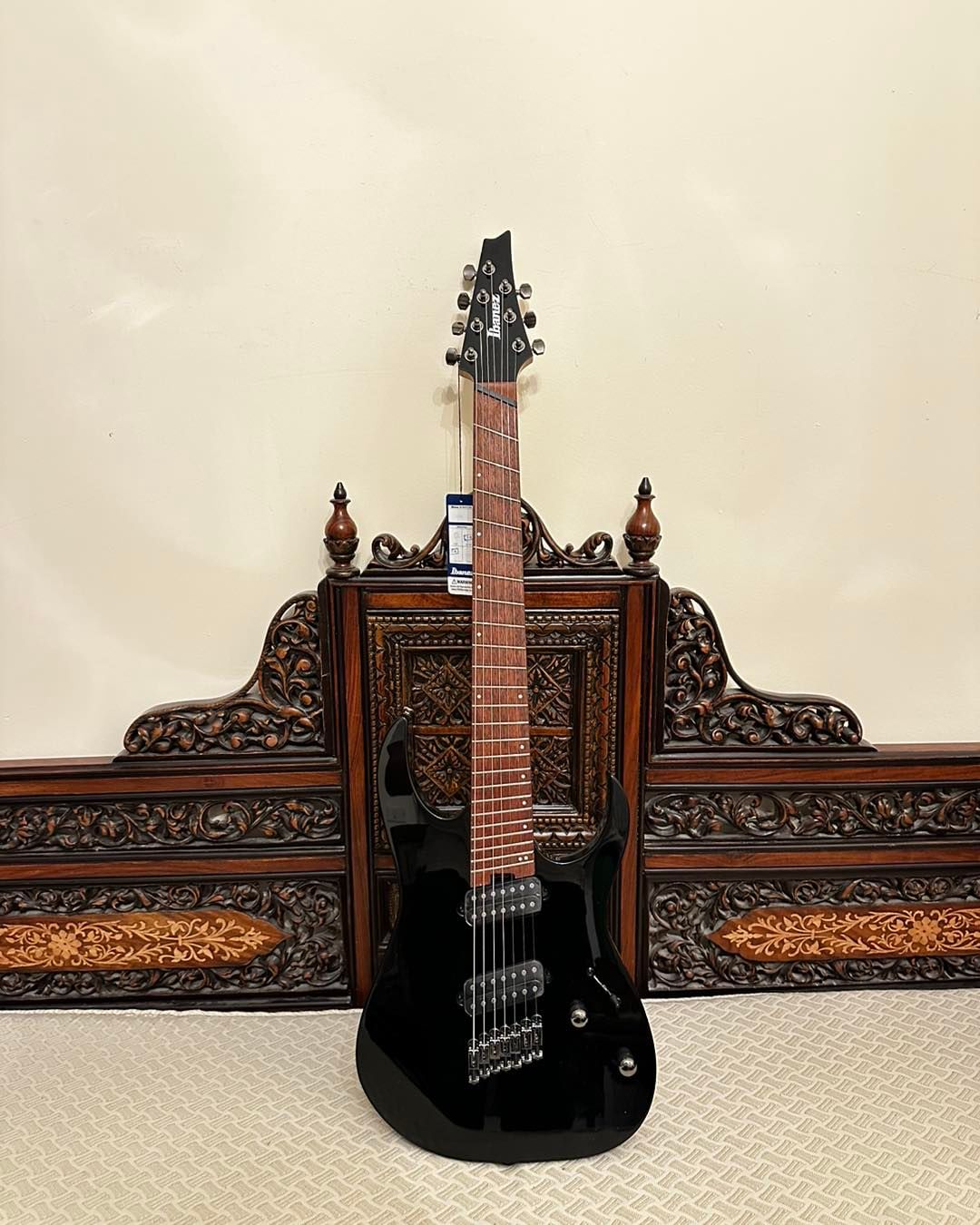 * Brand New * Ibanez Iron Label RGMS7 7 String multiscale Electric Guitar