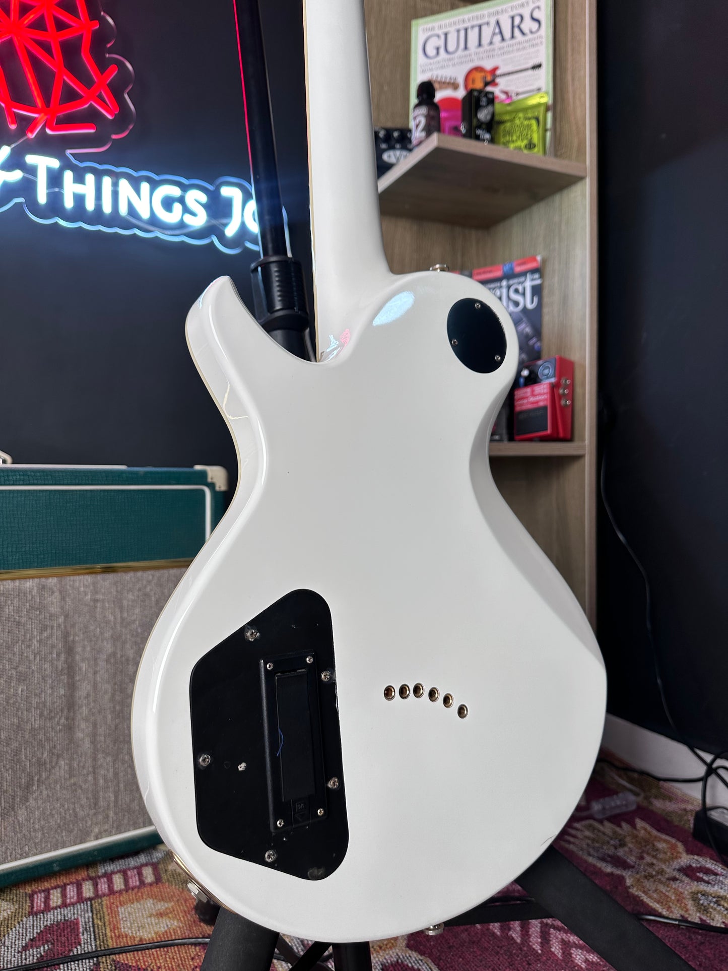 Dean Deceiver Classic White EMG Electric Guitar