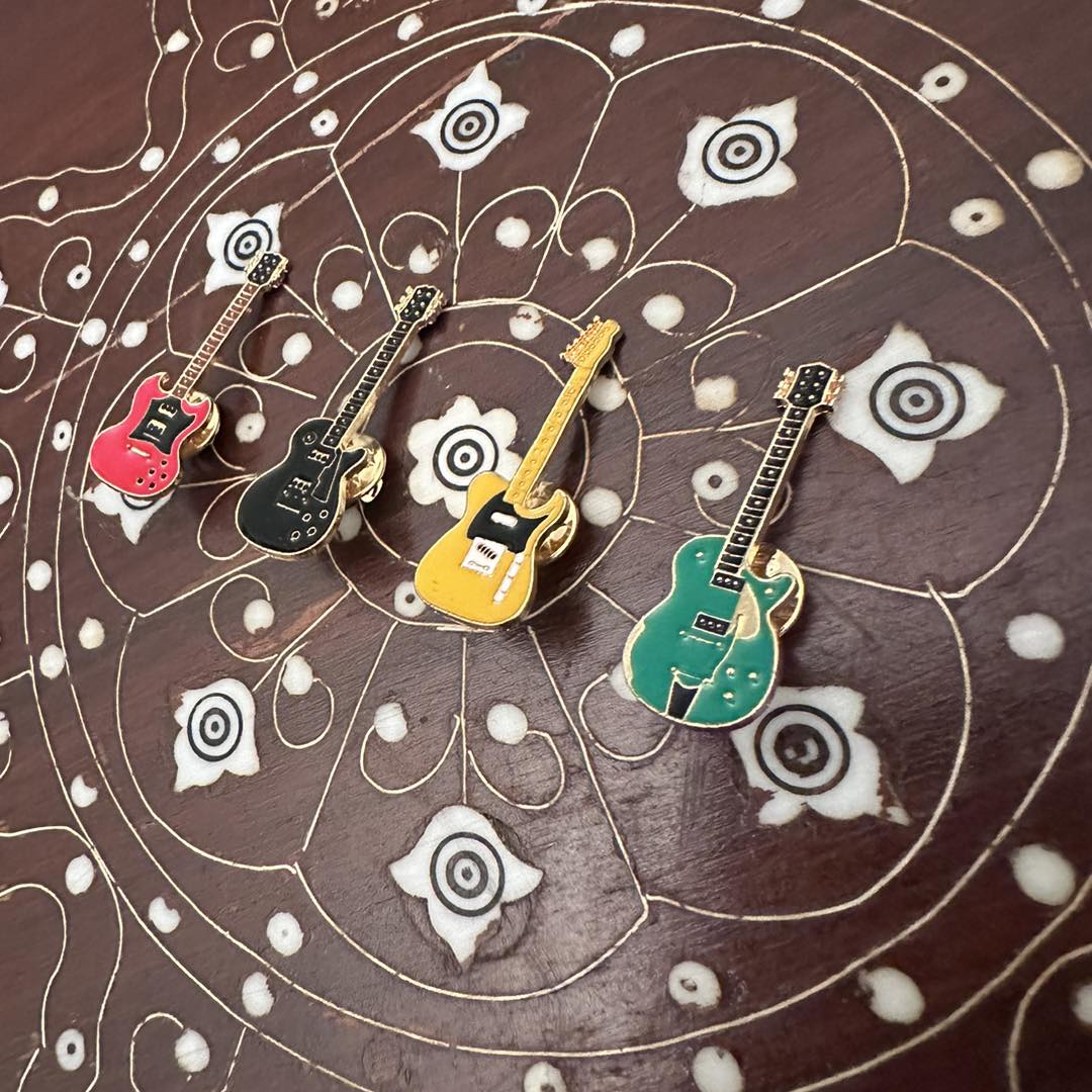 Guitar Lapel Pin