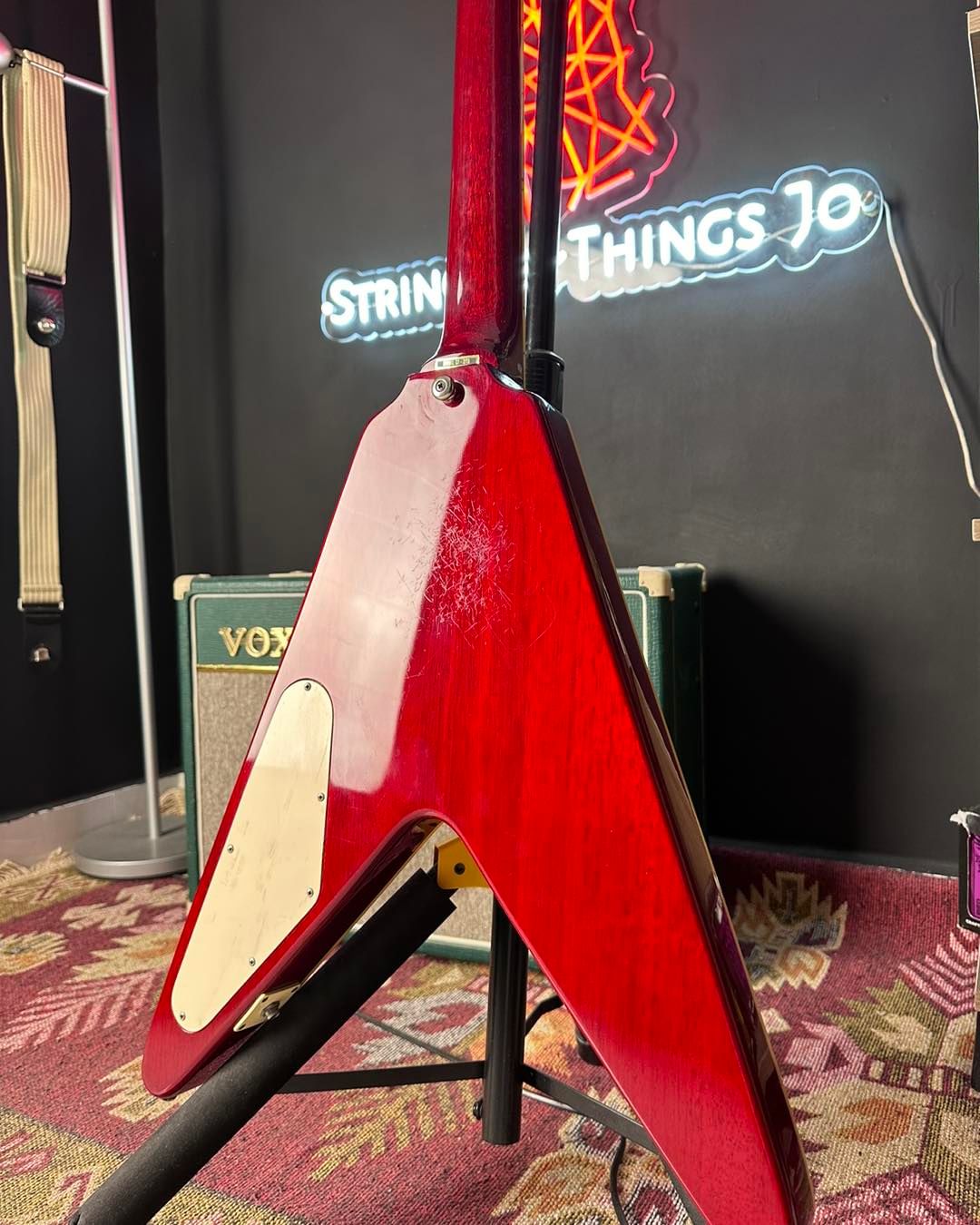 Samick GT-2/TR Red Quilt Top Flying V Electric Guitar