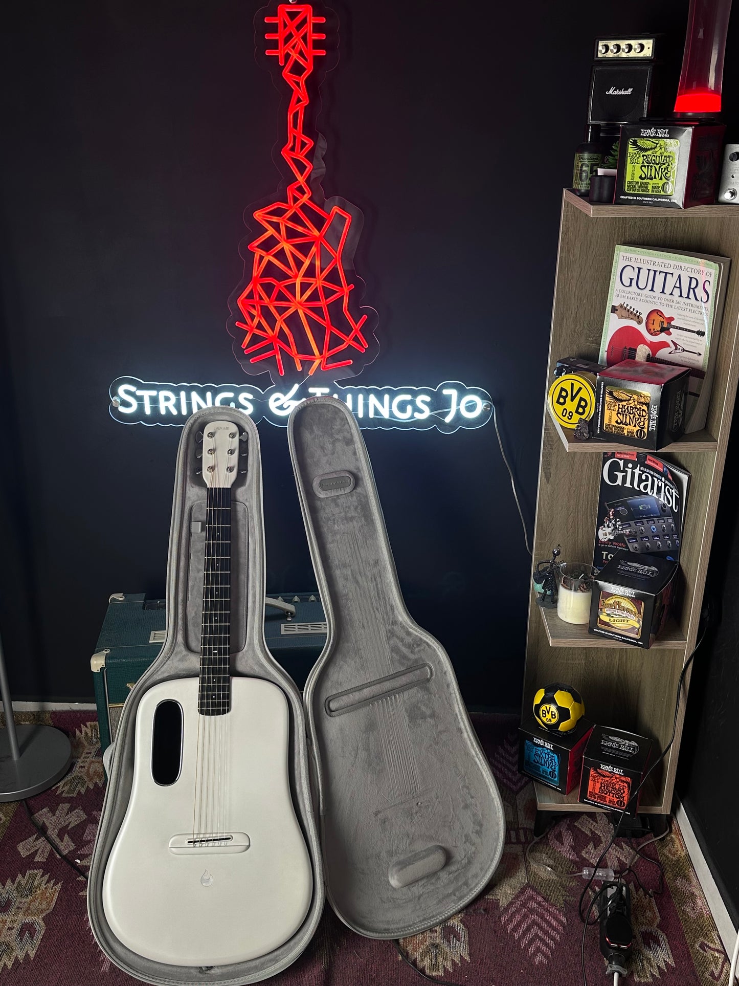 Lava ME3 Smart Acoustic/Electric Guitar