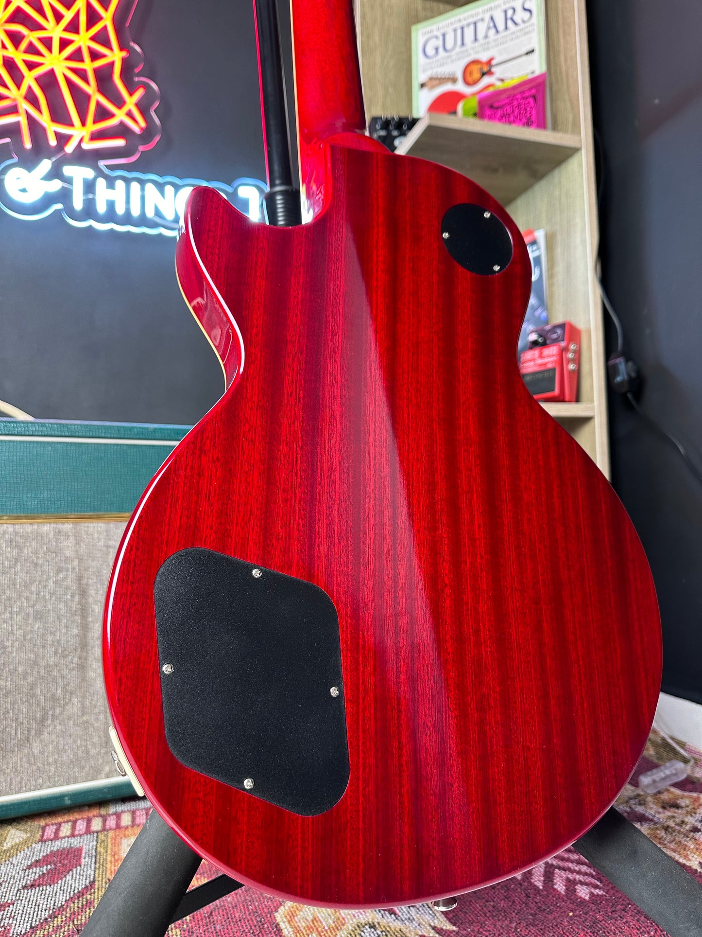 Epiphone Les Paul™ Standard PlusTop™ Pro Blood Orange Electric Guitar