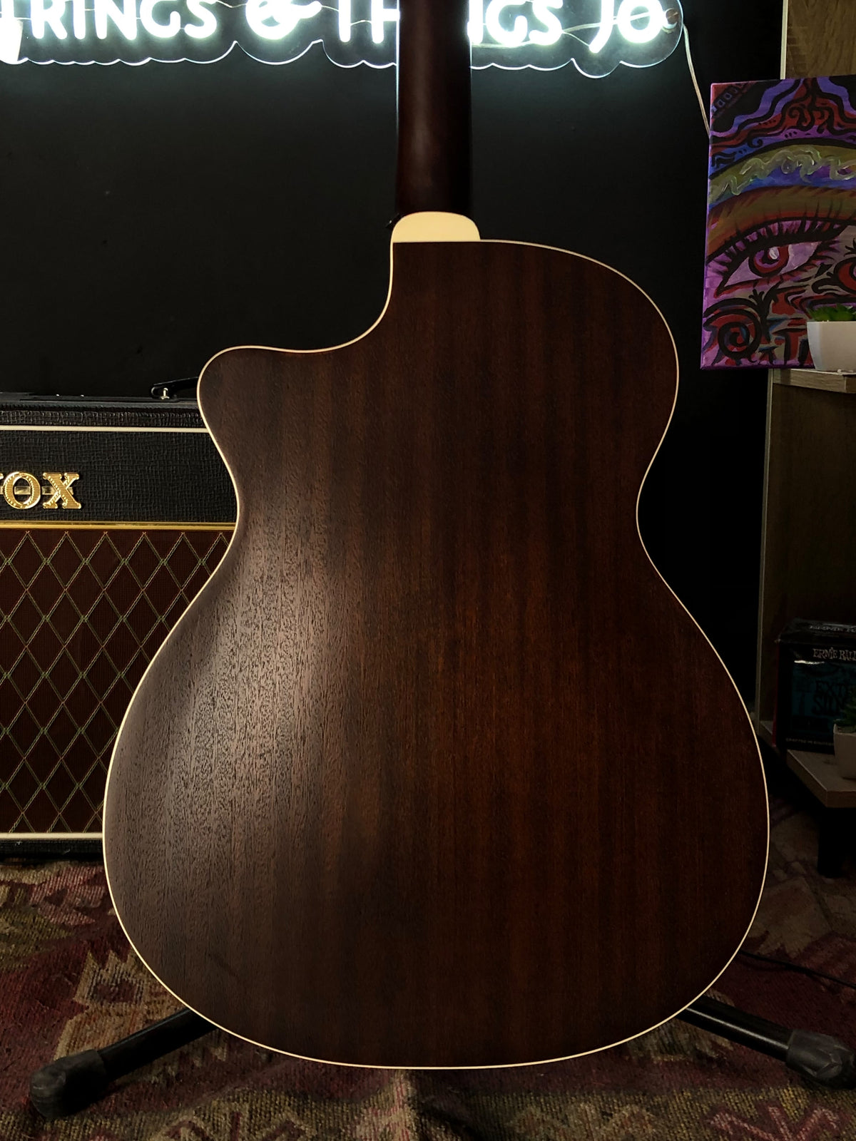 Guild OM-240CE Westerly Acoustic-Electric Guitar