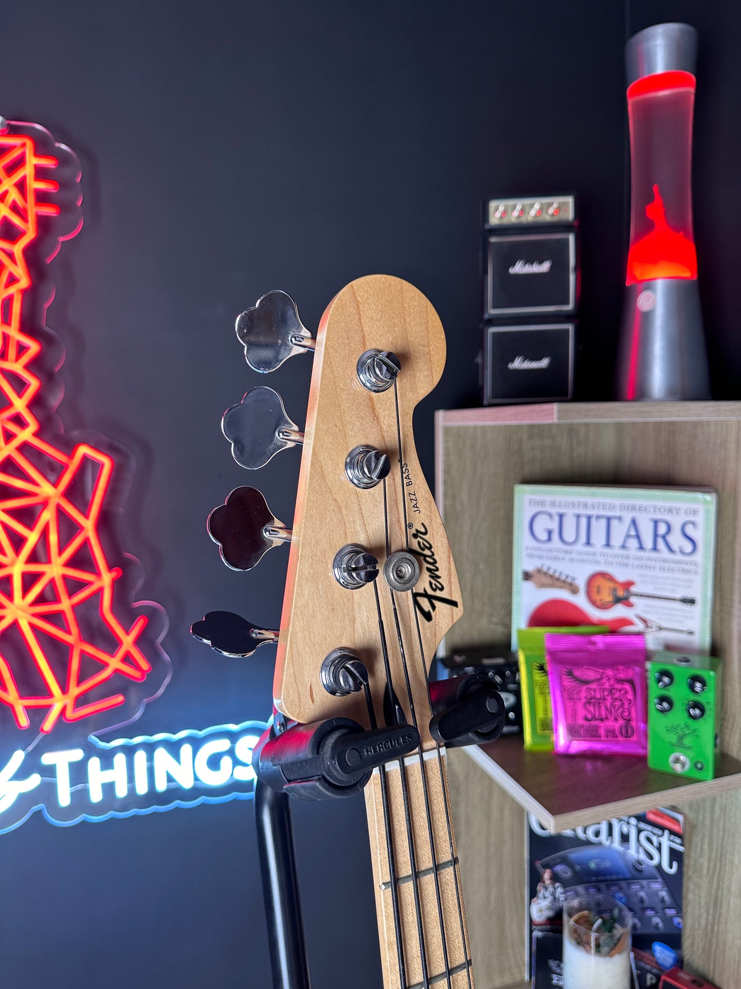 Fender MIM Standard Jazz BassĀ® Brown Sunburst