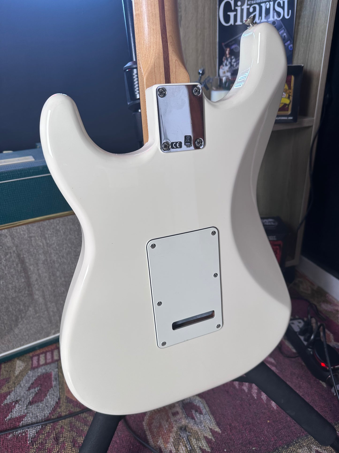 Fender Standard MIM SSS Stratocaster Olympic White Electric Guitar