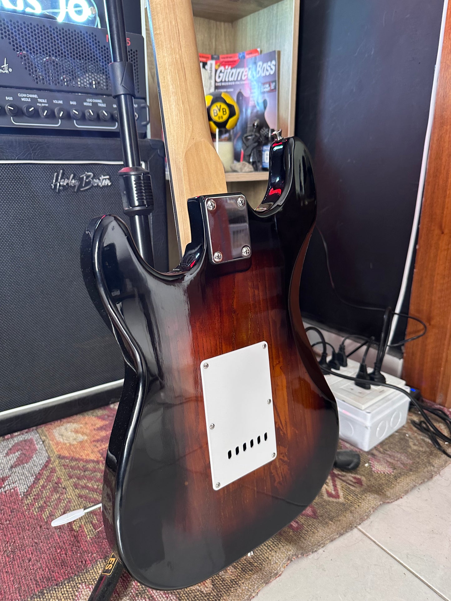 Irin Stratocaster SSS Electric Guitar