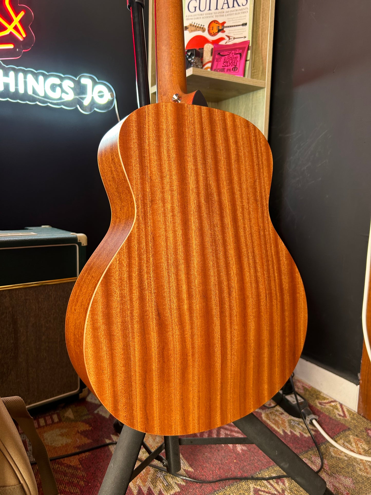 * Brand New * Taylor GS Mini Mahogany Limited Edition Acoustic Guitar