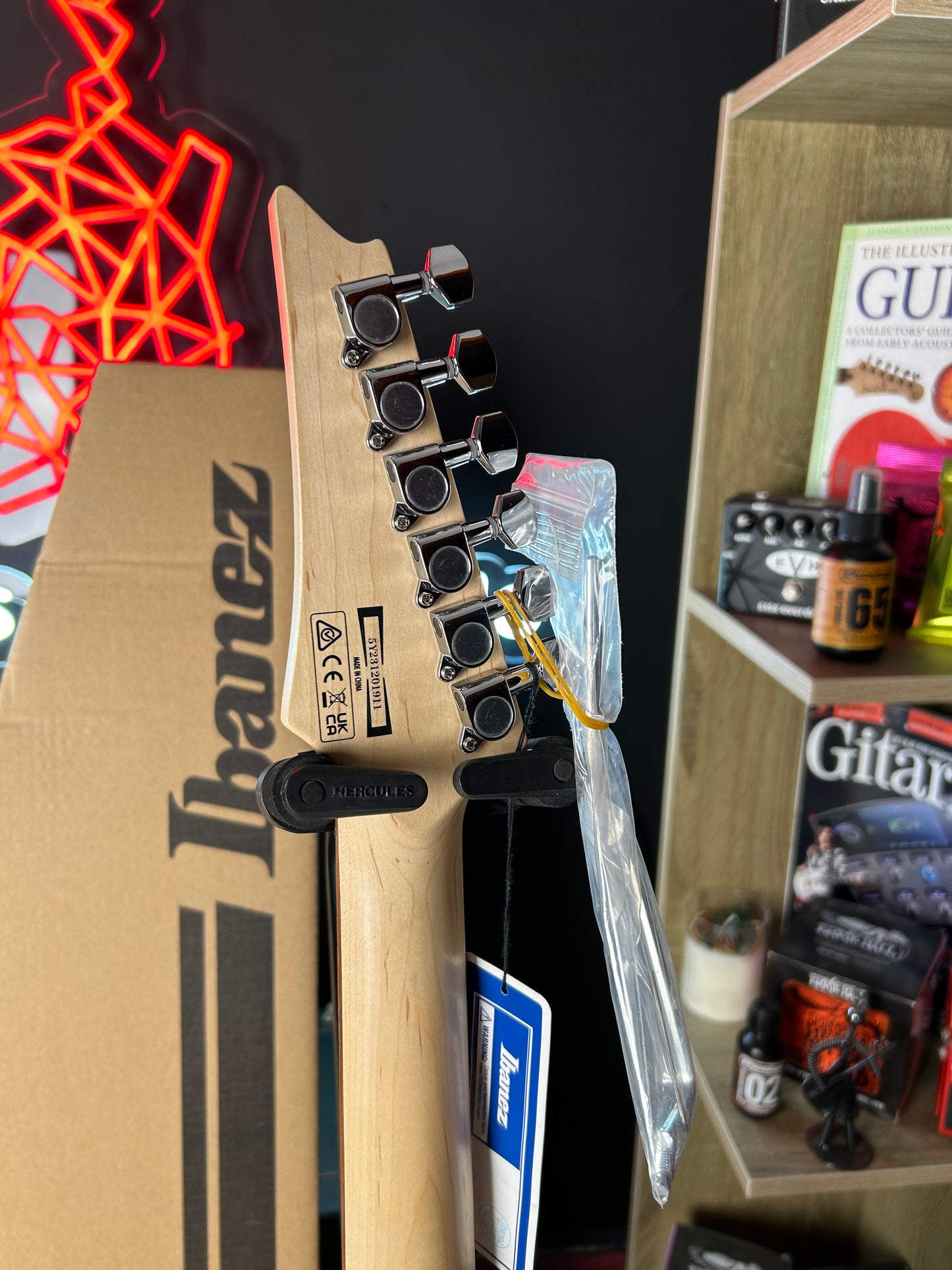 * Brand New * Ibanez GRX70QA TKS Electric Guitar
