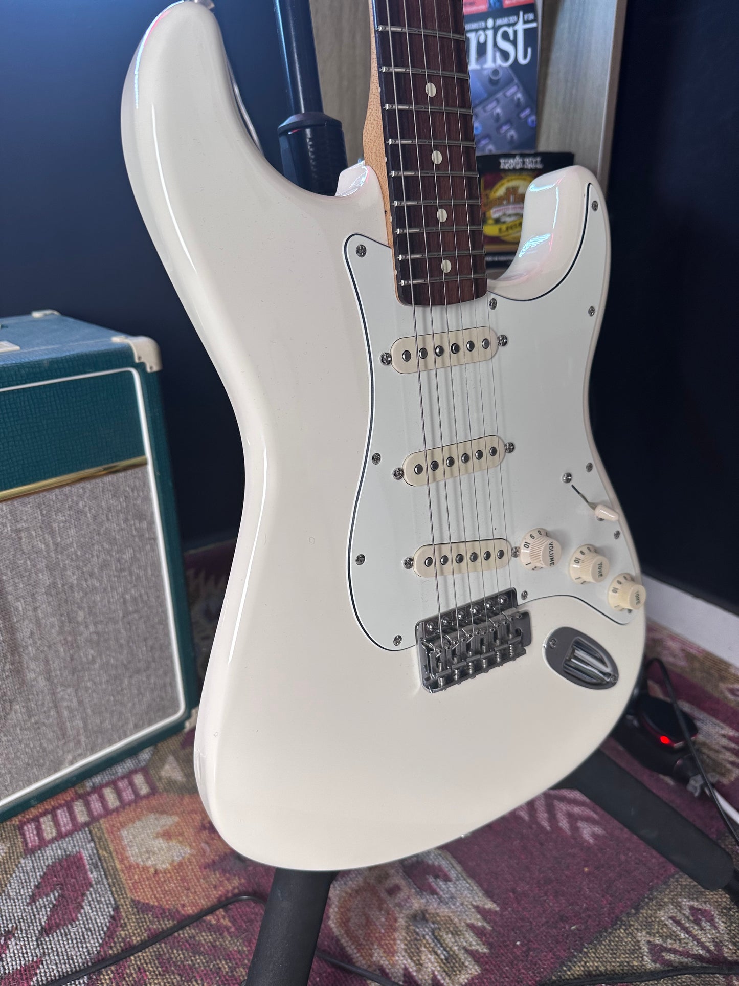 Fender Standard MIM SSS Stratocaster Olympic White Electric Guitar