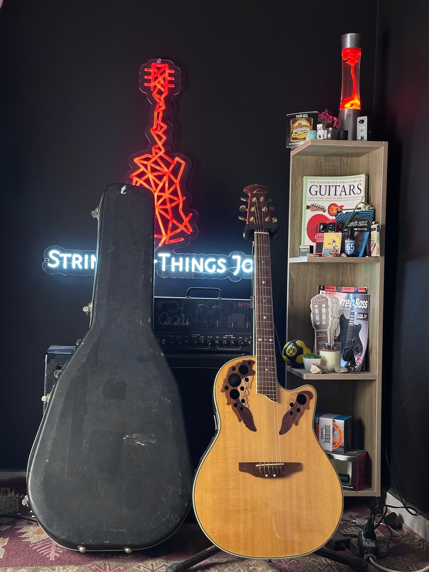 Ovation CS257 Celebrity Deluxe Natural Plum Burst + hardcase