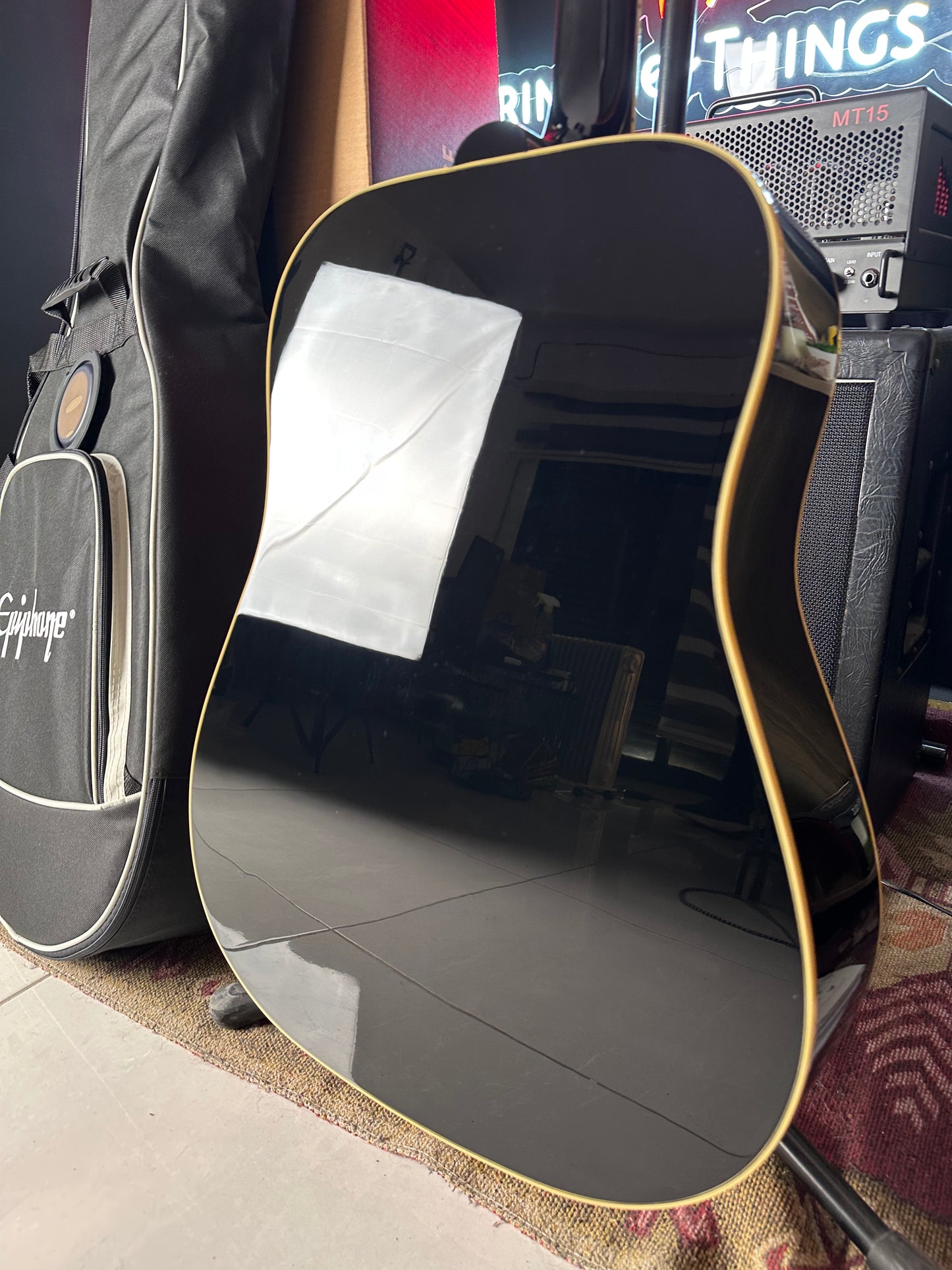* Brand New * Epiphone Hummingbird™ Studio Acoustic-Electric Guitar