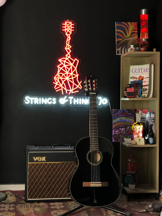 Yamaha C40 Classical guitar Black