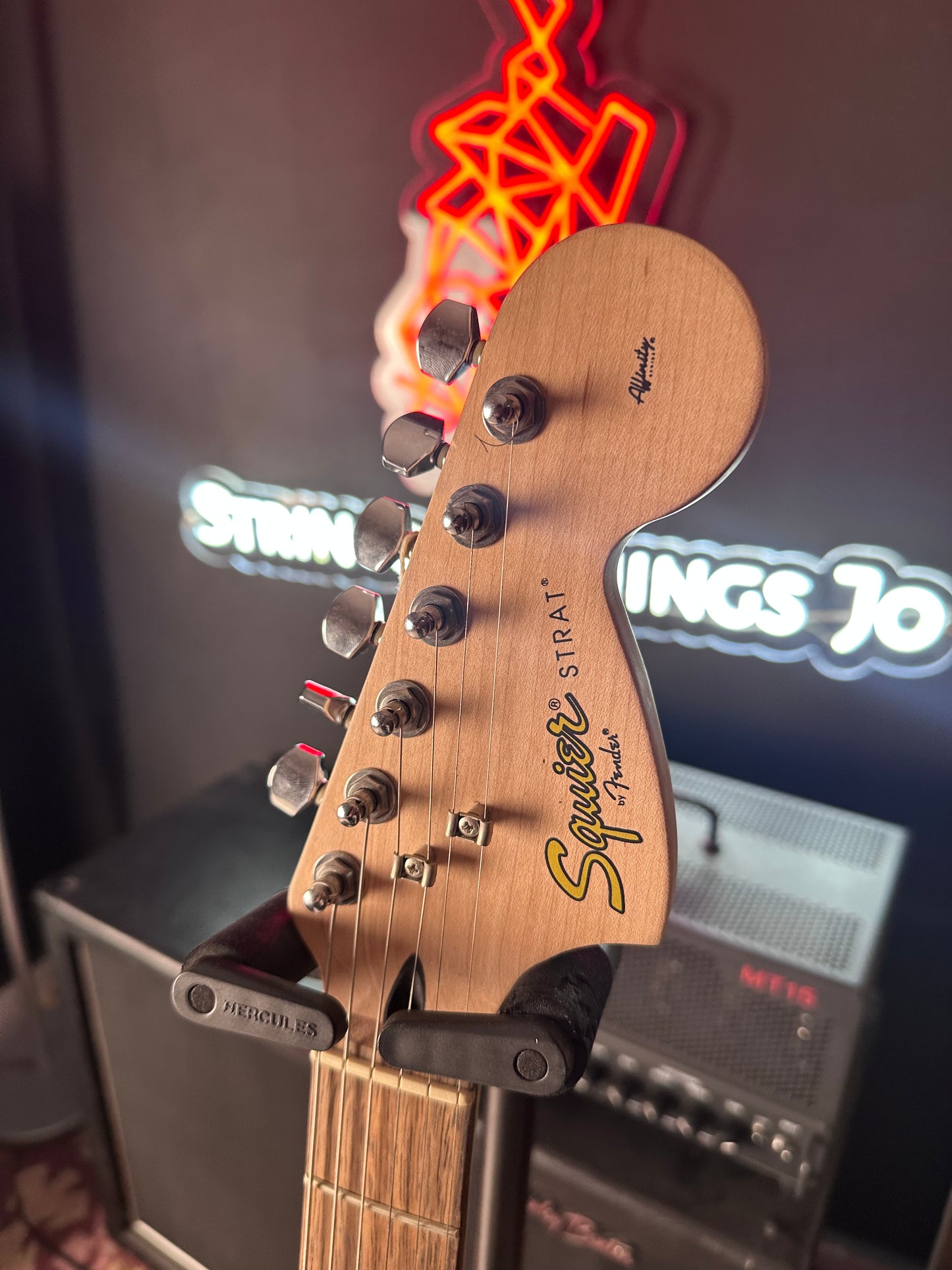 Squier Affinity Series™ Stratocaster® HSS electric guitar
