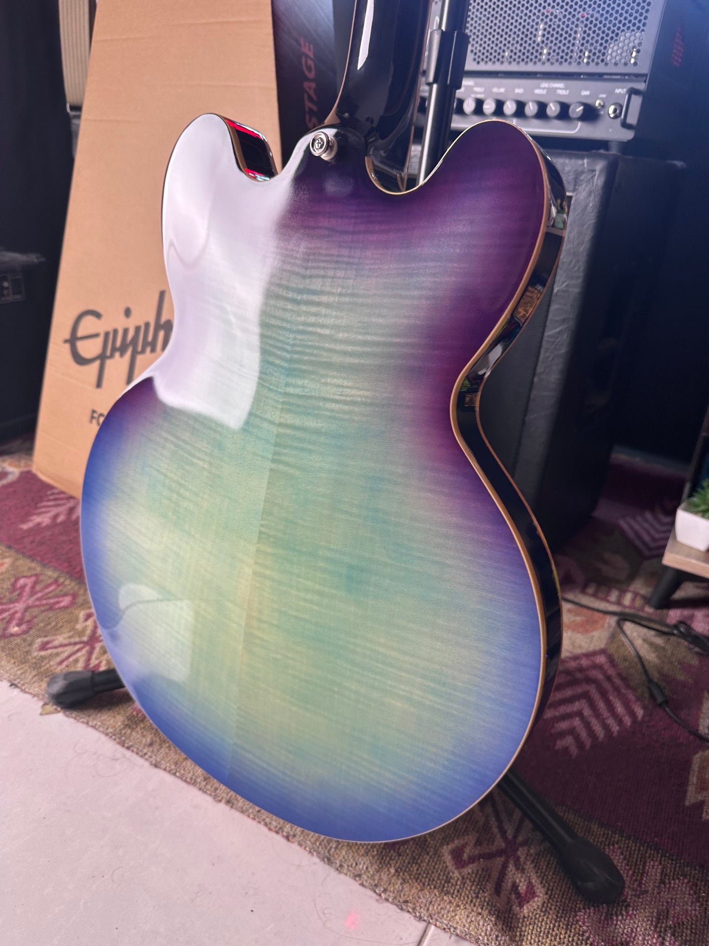 * Brand New * Epiphone ES-335 Figured Semi-Hollow Blueberry Burst Electric Guitar