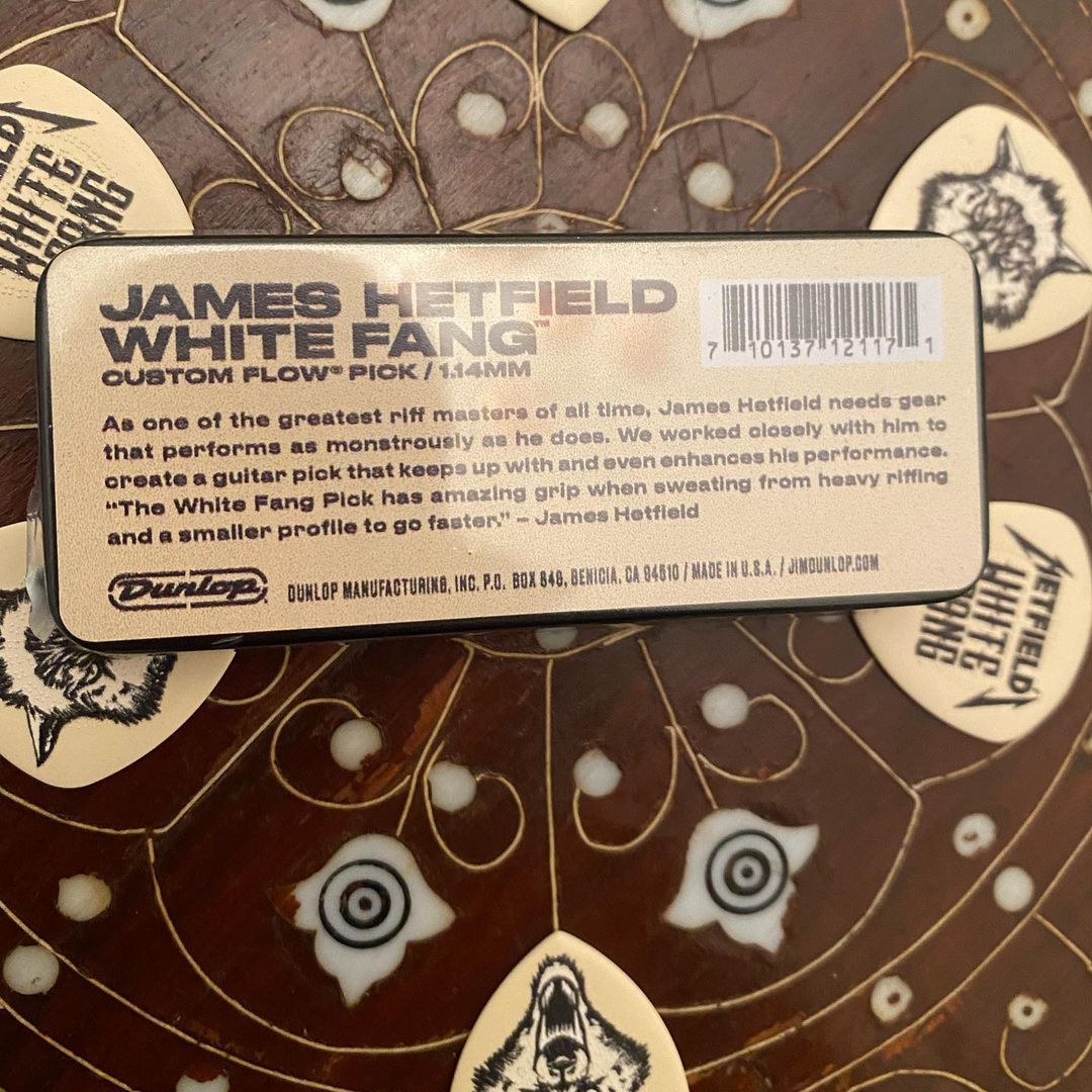 Dunlop signature James Hetfield Tin Pack “White Fang” (1.14) grip pick (contains 6 picks)