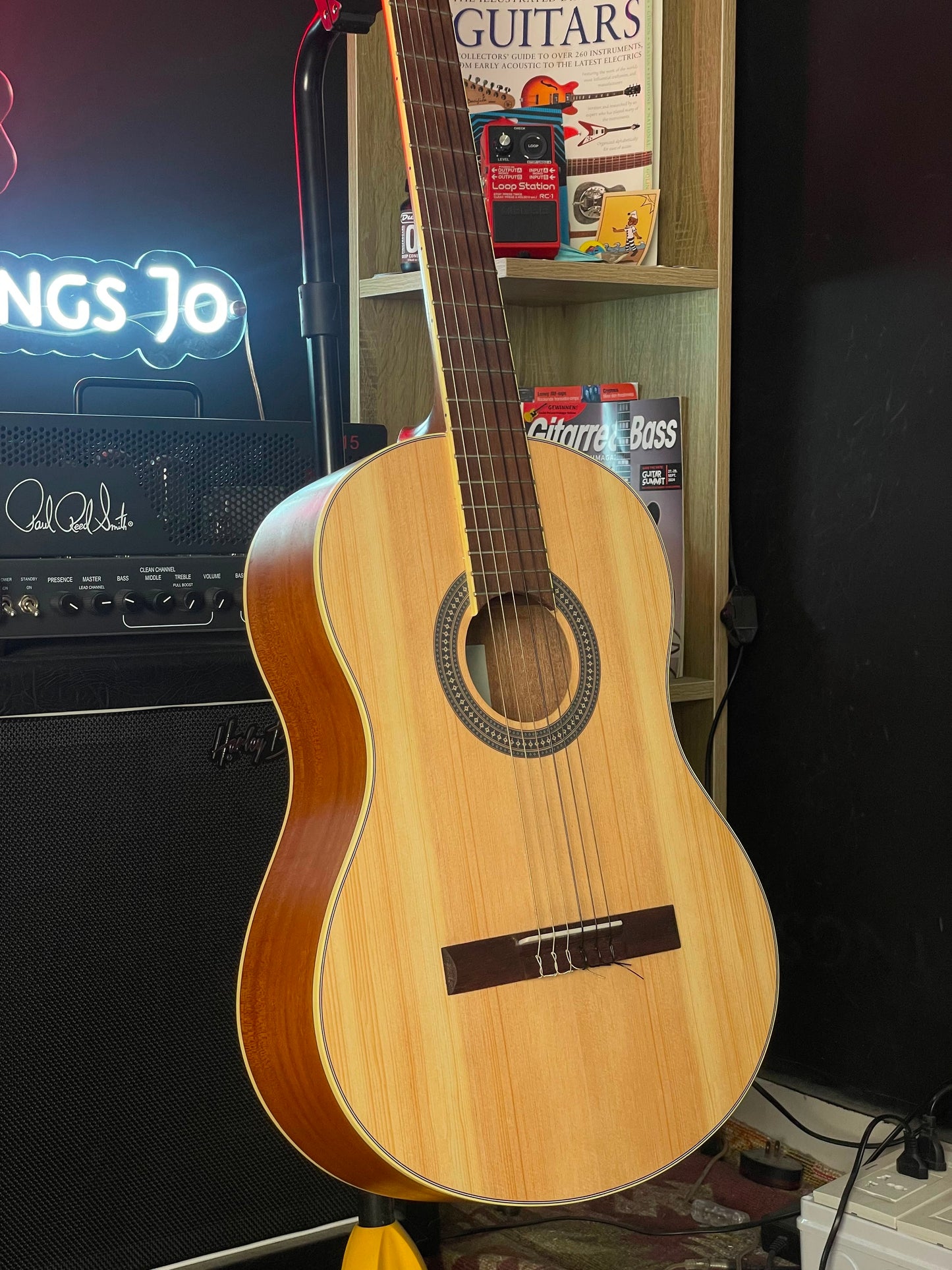 Admira Java Classical Guitar