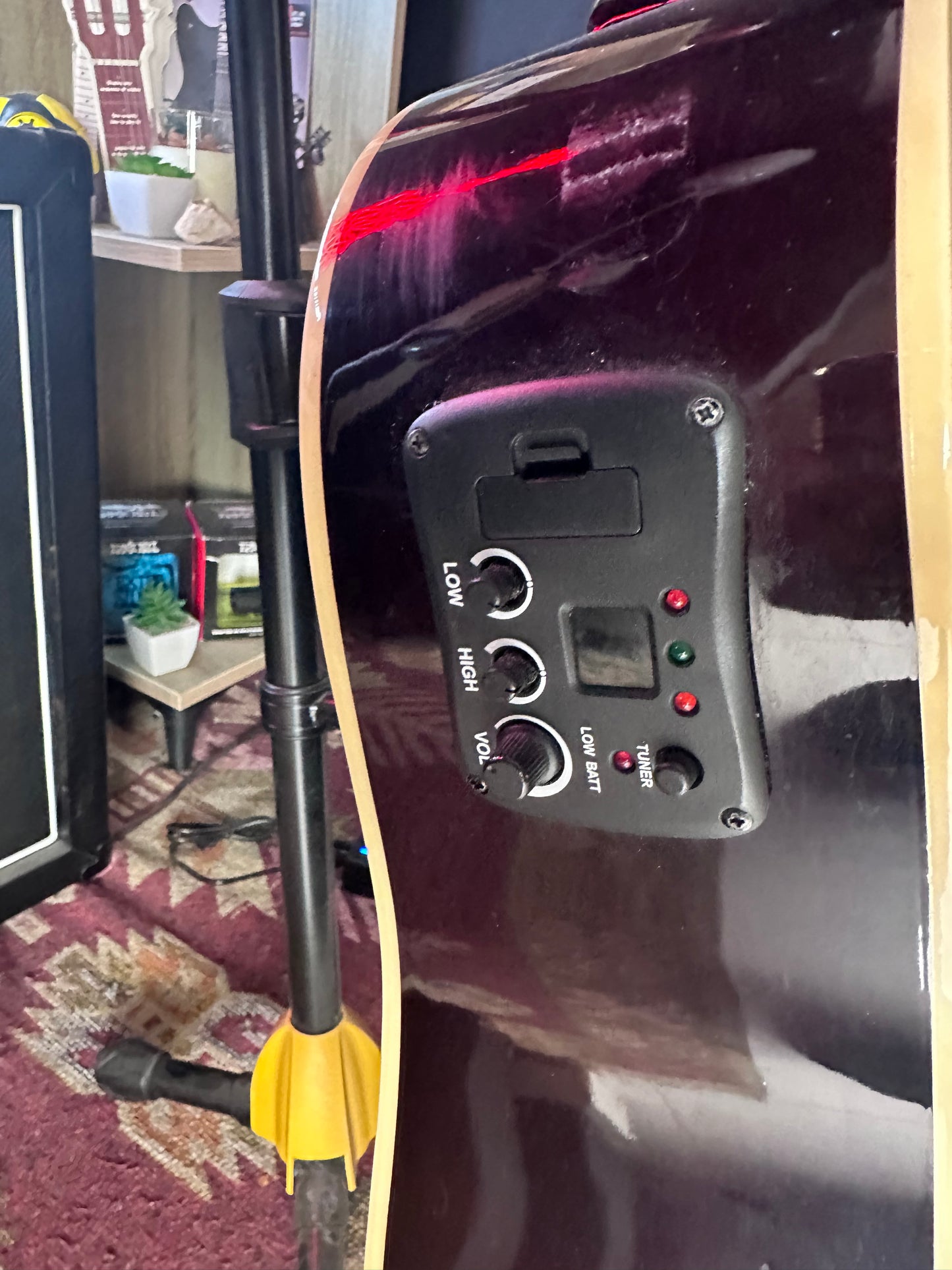 Maxtone WGC4116 CET Acoustic/Electric Guitar