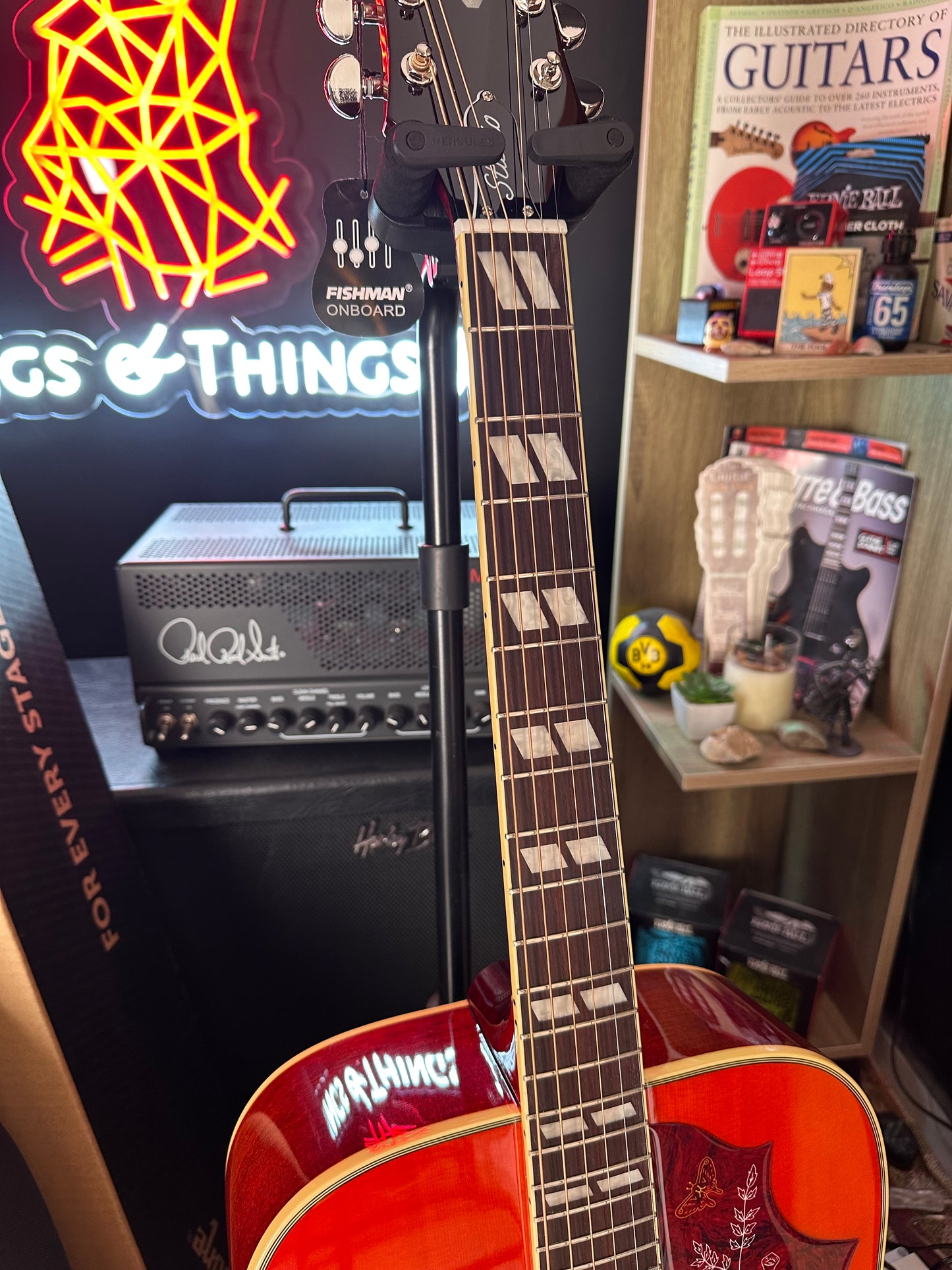 * Brand New * Epiphone Hummingbird™ Studio Acoustic-Electric Guitar