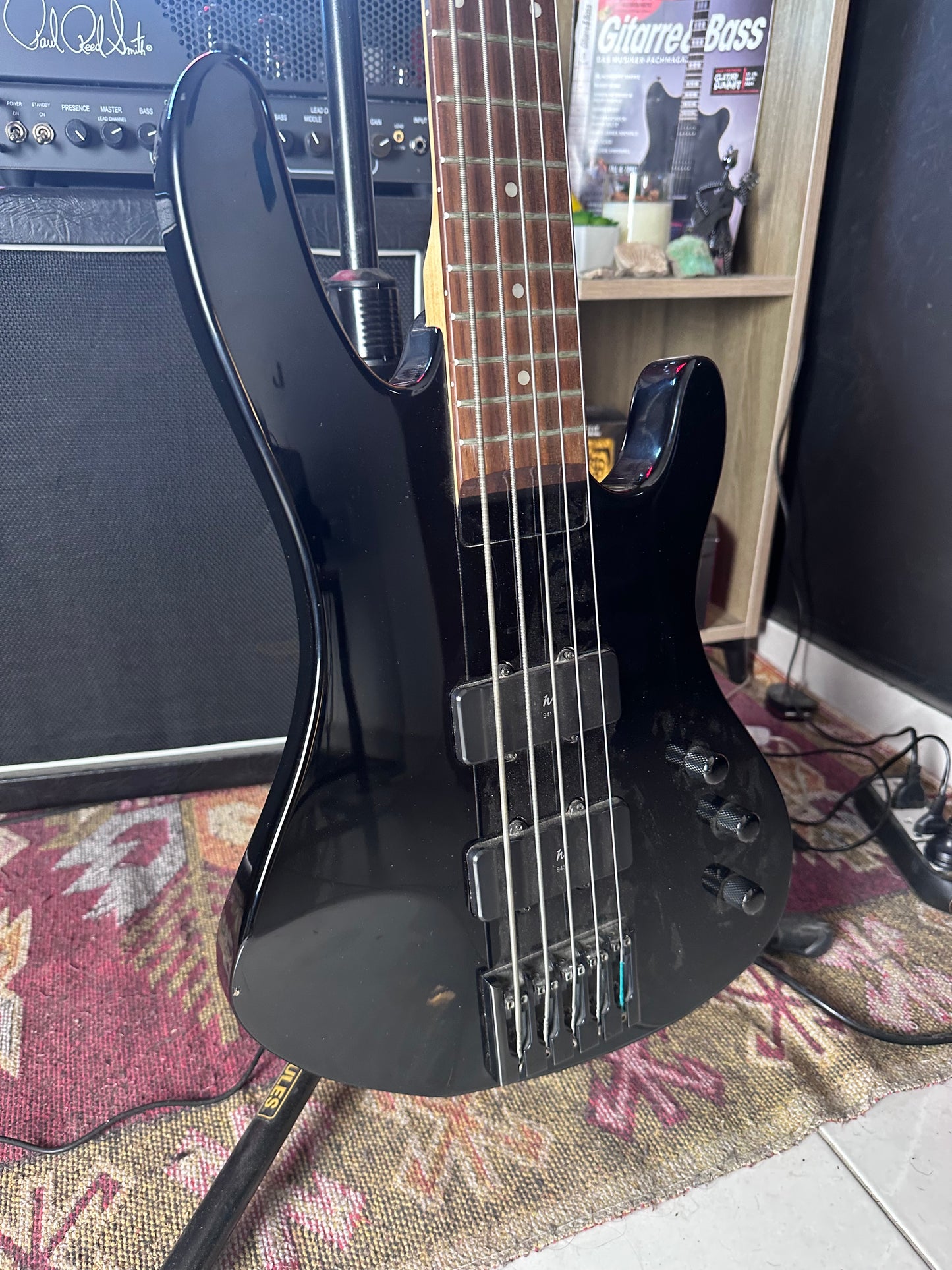 Washburn XB125 5-String Bass