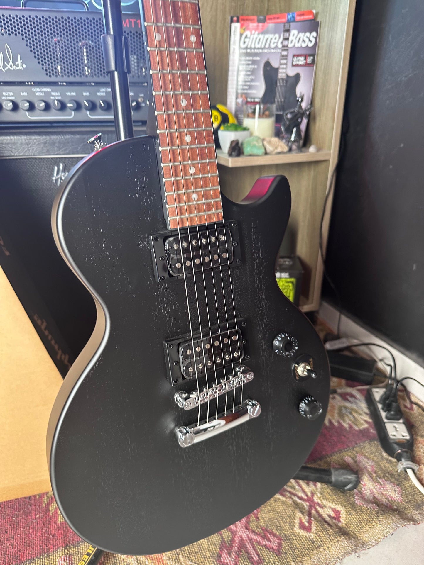 * Brand New * Epiphone Les Paul Special Satin E1 Charcoal Electric Guitar