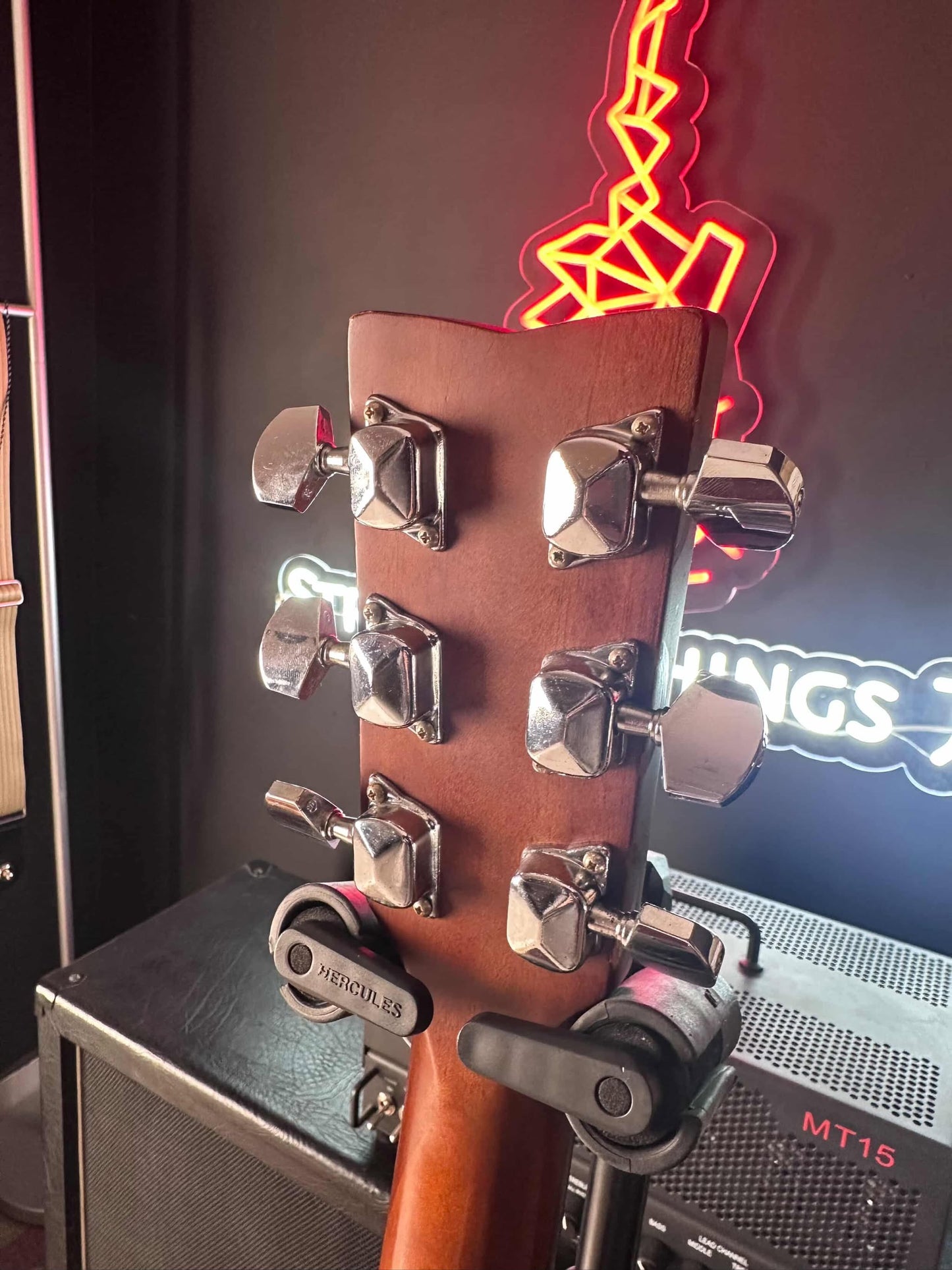 Yamaha F310 Dreadnaught Acoustic Guitar