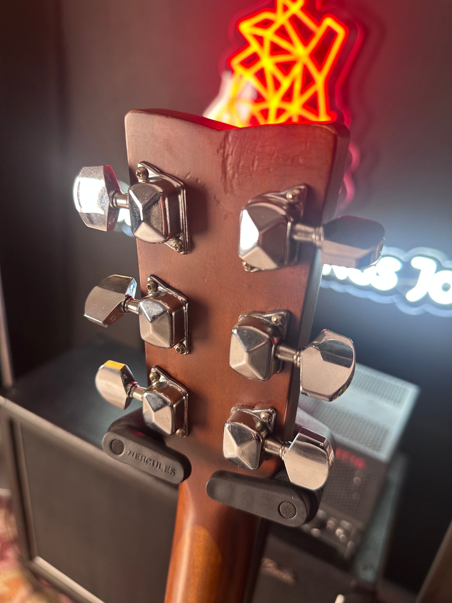 Yamaha F310 Dreadnaught Acoustic Guitar