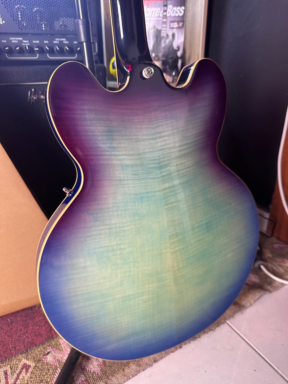 * Brand New * Epiphone ES-335 Figured Semi-Hollow Blueberry Burst Electric Guitar * Brand New * Epiphone ES-335 Figured Semi-Hollow Blueberry Burst Electric Guitar