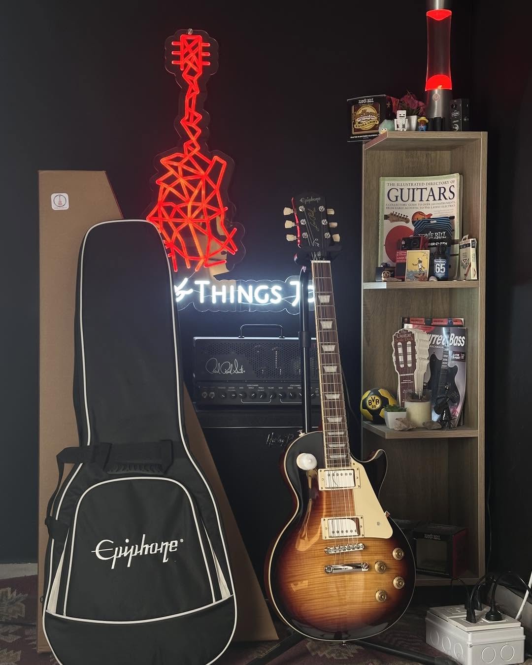 * Brand New * Epiphone Les Paul™ Standard ‘50s Burbon Burst Electric Guitar