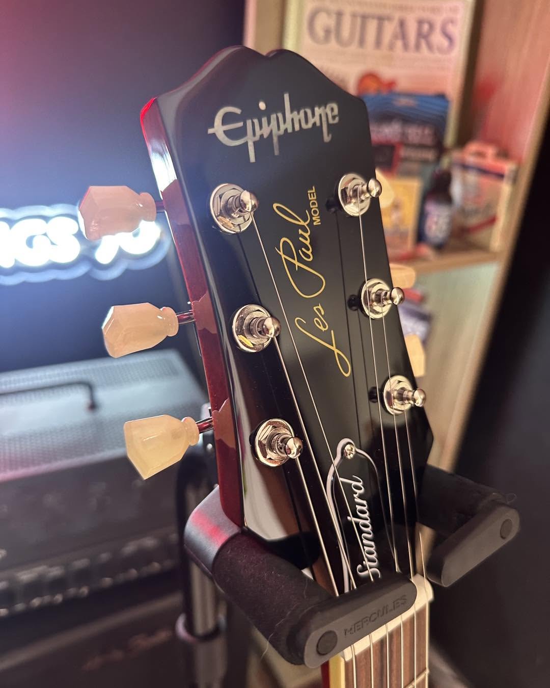 * Brand New * Epiphone Les Paul™ Standard ‘50s Burbon Burst Electric Guitar