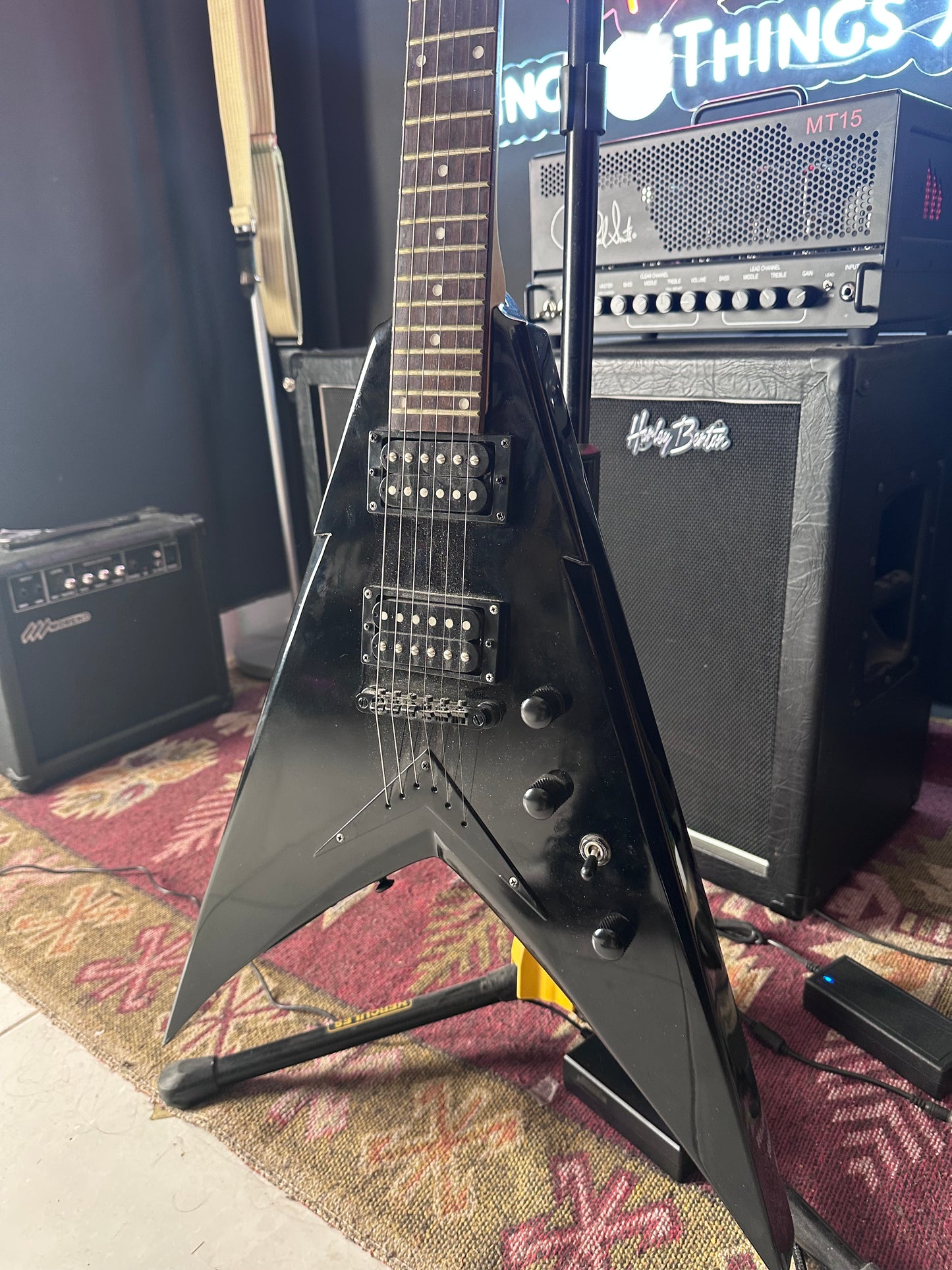 Dean Dave Mustaine VMNTX Electric Guitar Classic Black + Hardcase