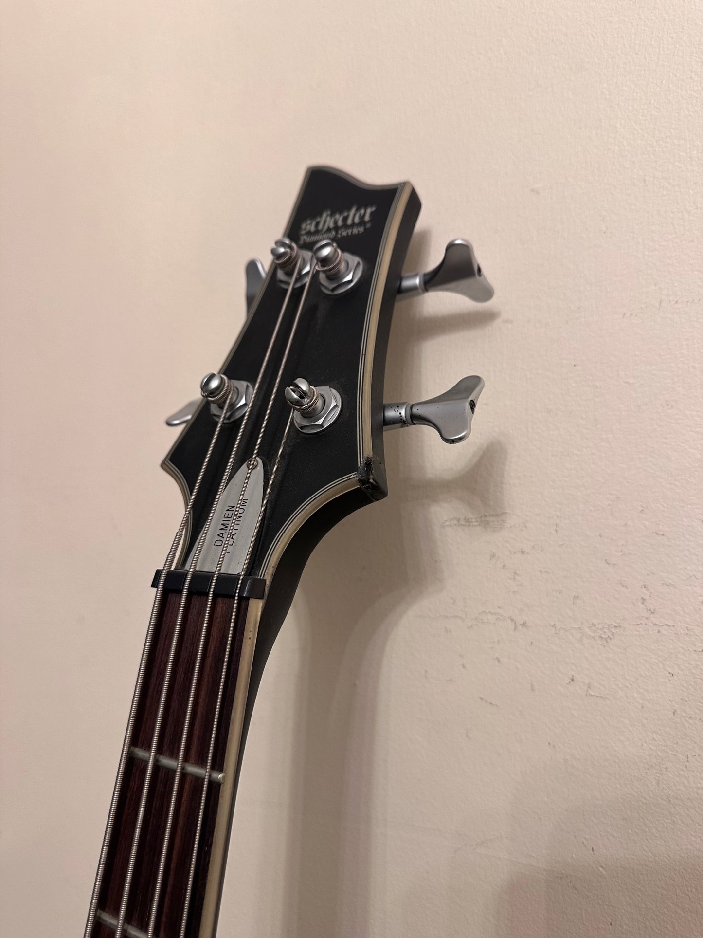 Schecter Damien Platinum 4 Bass