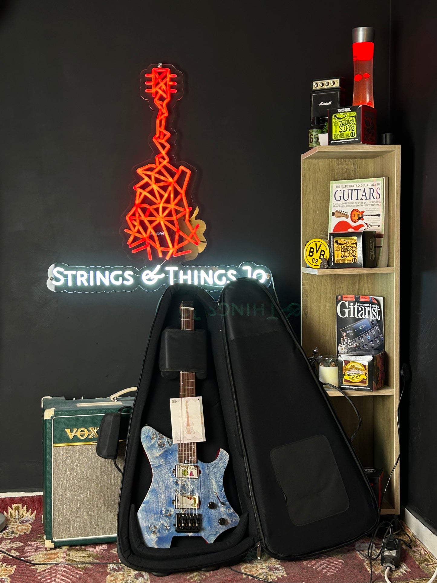* Brand New * Eart Headless GW2 Poplar Burl Blue Electric Guitar + Original carrying case