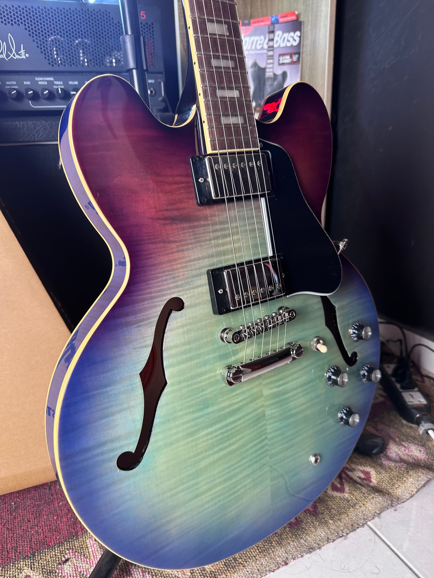 * Brand New * Epiphone ES-335 Figured Semi-Hollow Blueberry Burst Electric Guitar