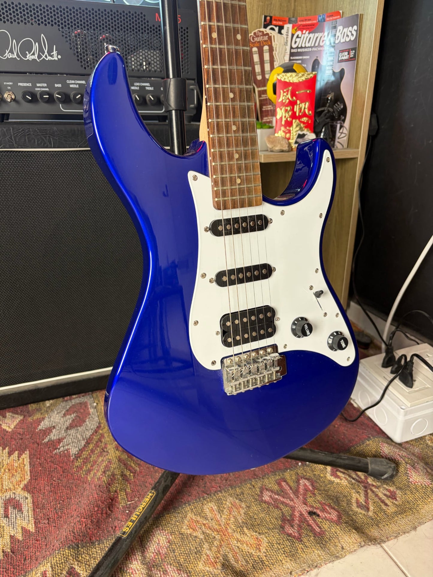 Yamaha EG112 HSS Electric Guitar