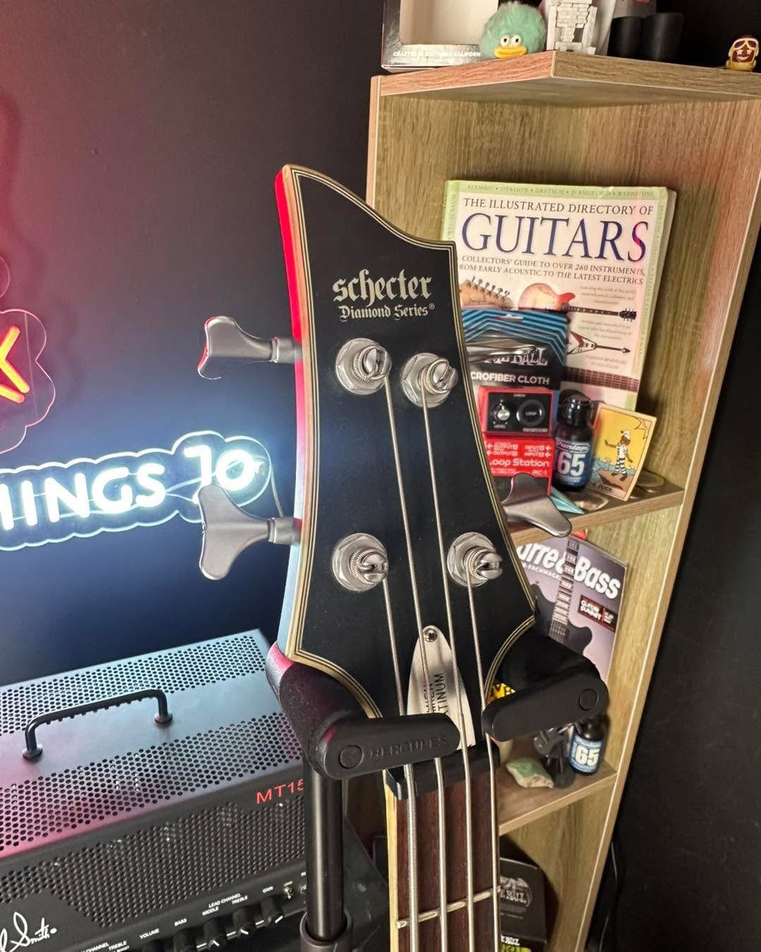 Schecter Damien Platinum 4 Active Bass
