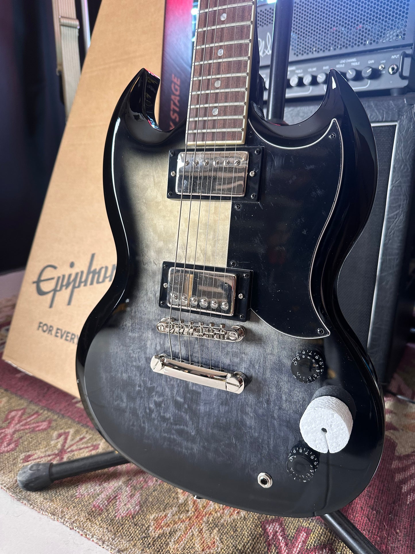 * Brand New * Epiphone SG Tribute Quilt Electric Guitar