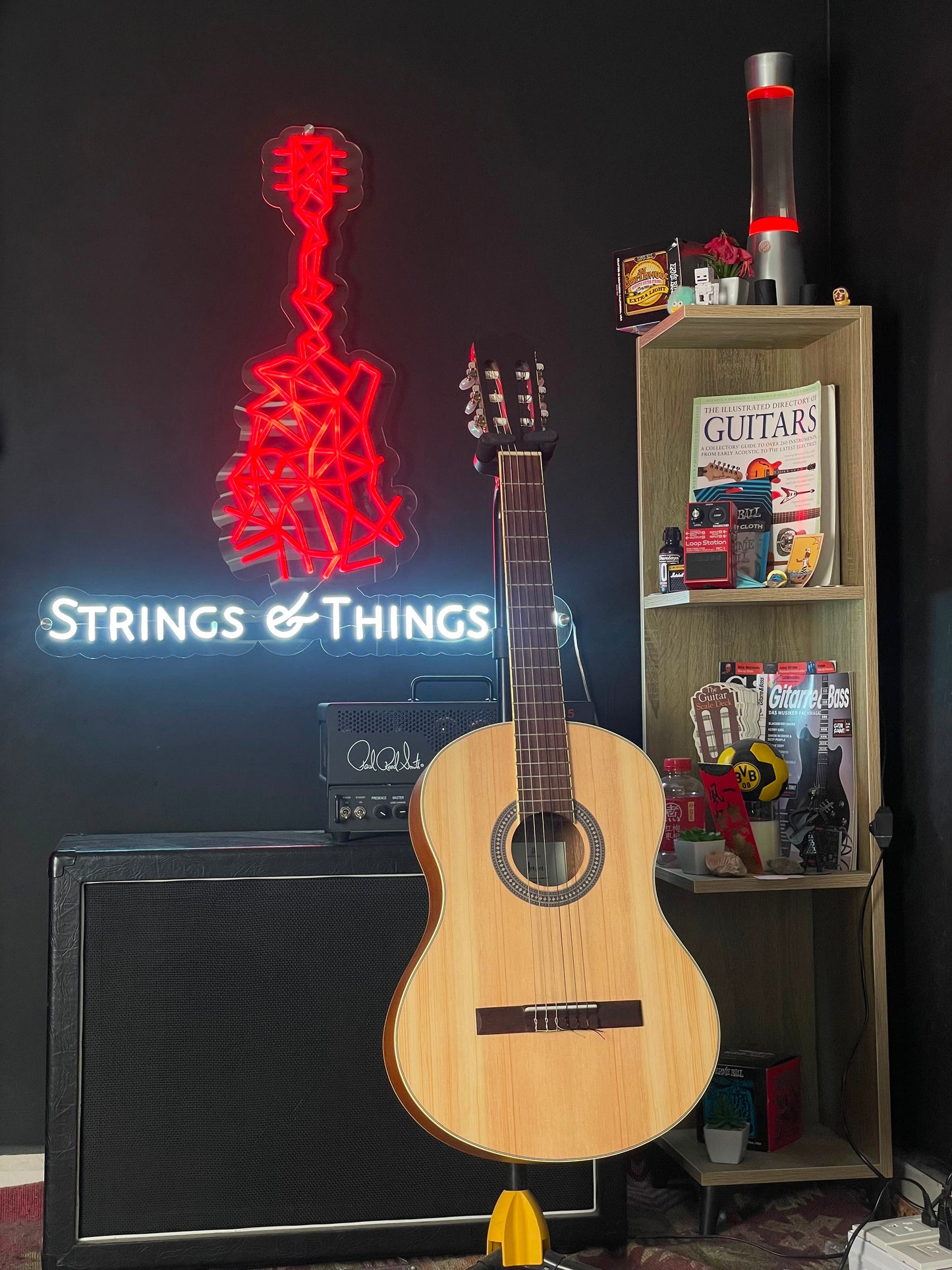 Admira Java Classical Guitar