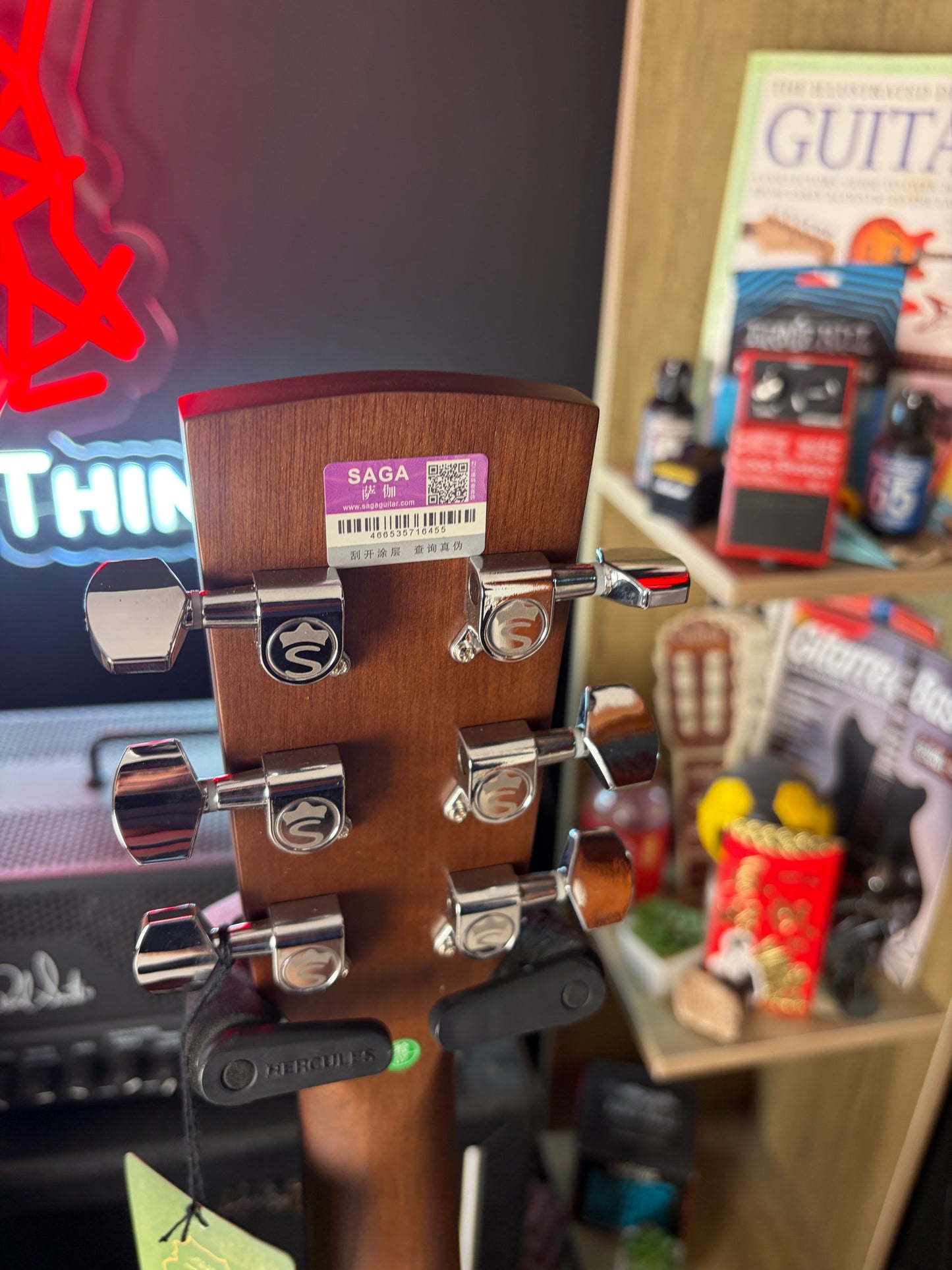 * Brand New * Saga SF600C Acoustic Guitar with cutaway + STG Bag