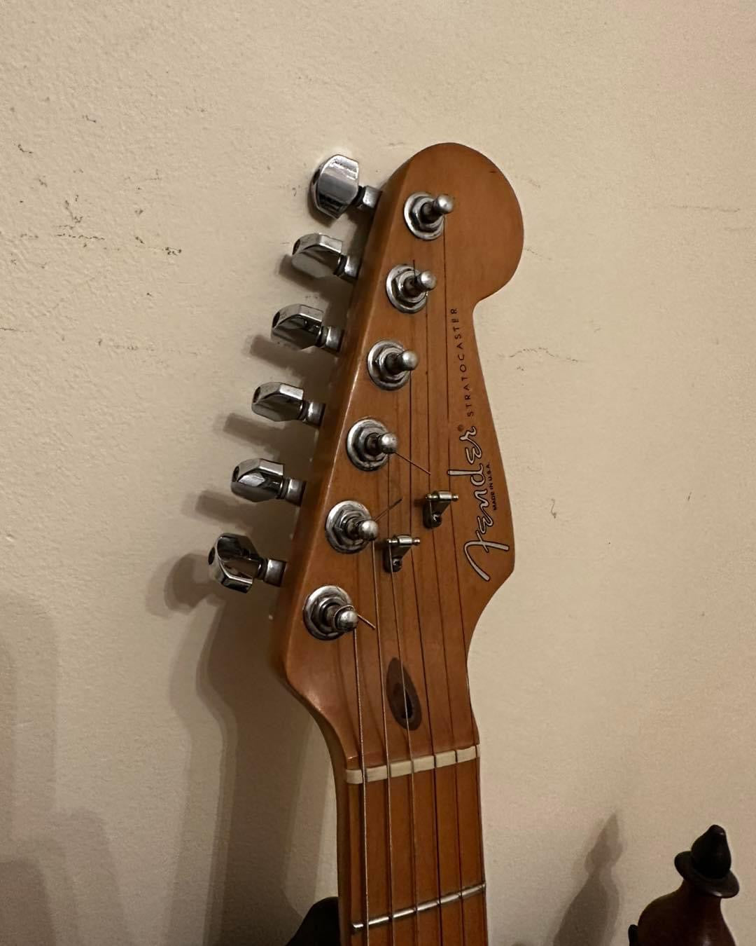 Fender American Standard 50th anniversary “Black Strat” Stratocaster Electric Guitar