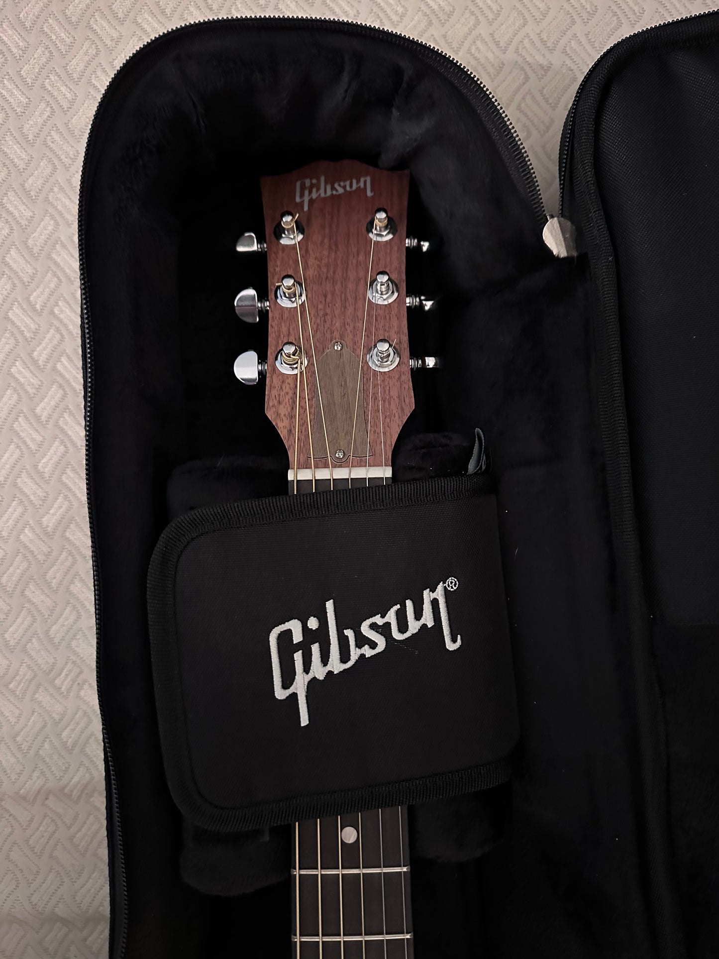 Gibson Generation™ Collection G-00 Acoustic Guitar