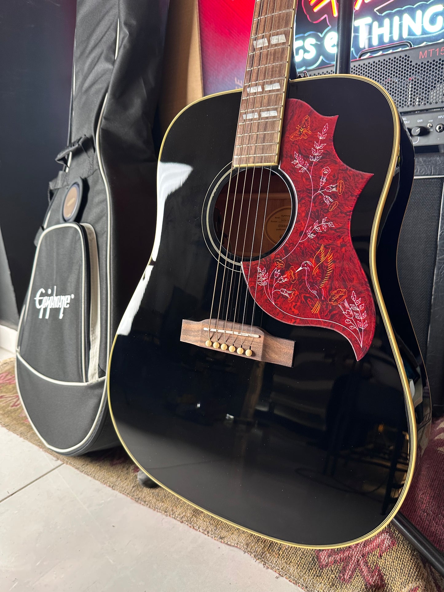 * Brand New * Epiphone Hummingbird™ Studio Acoustic-Electric Guitar