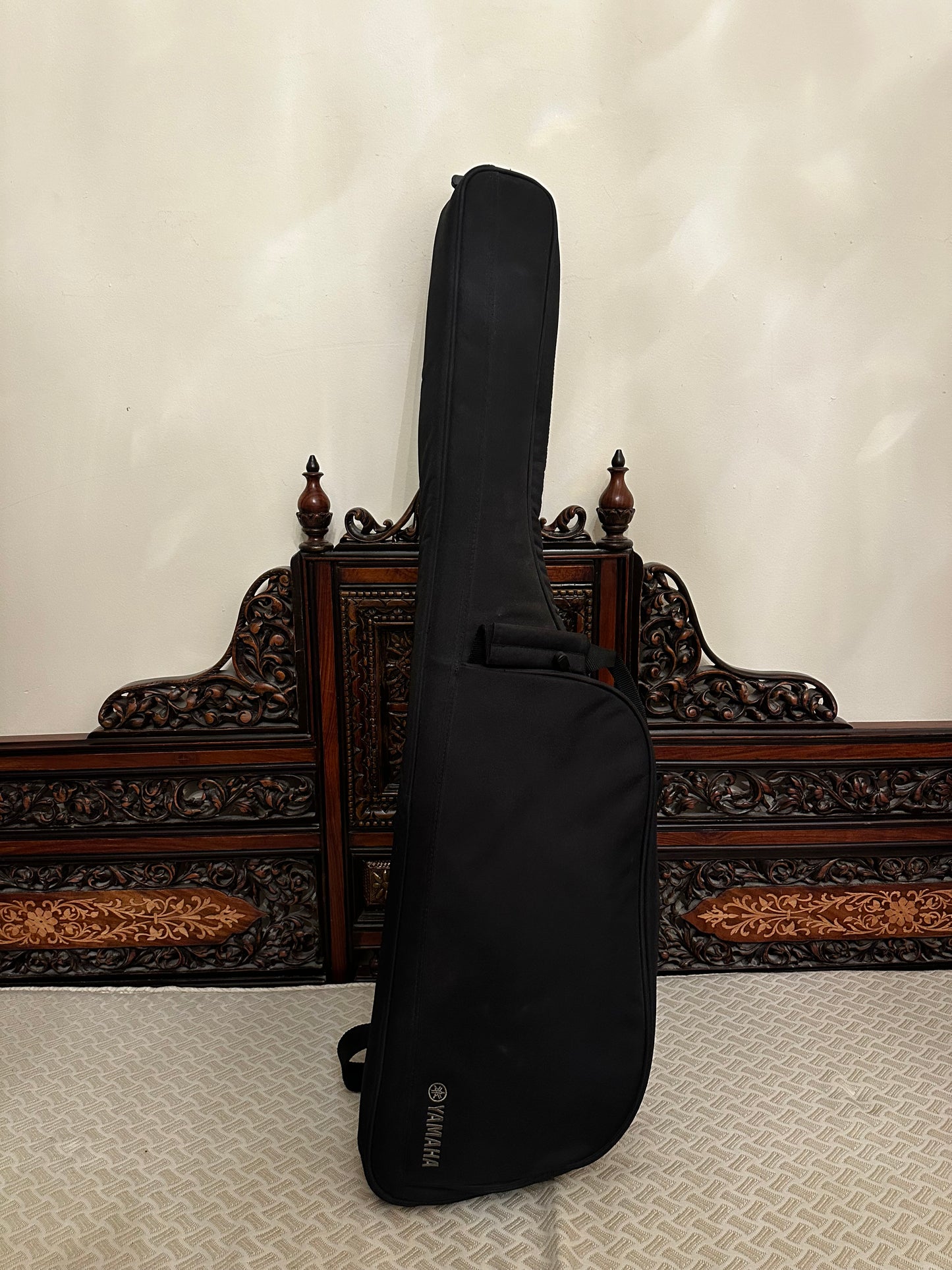 Yamaha SLG200S TBS Silent Acoustic/Electric guitar