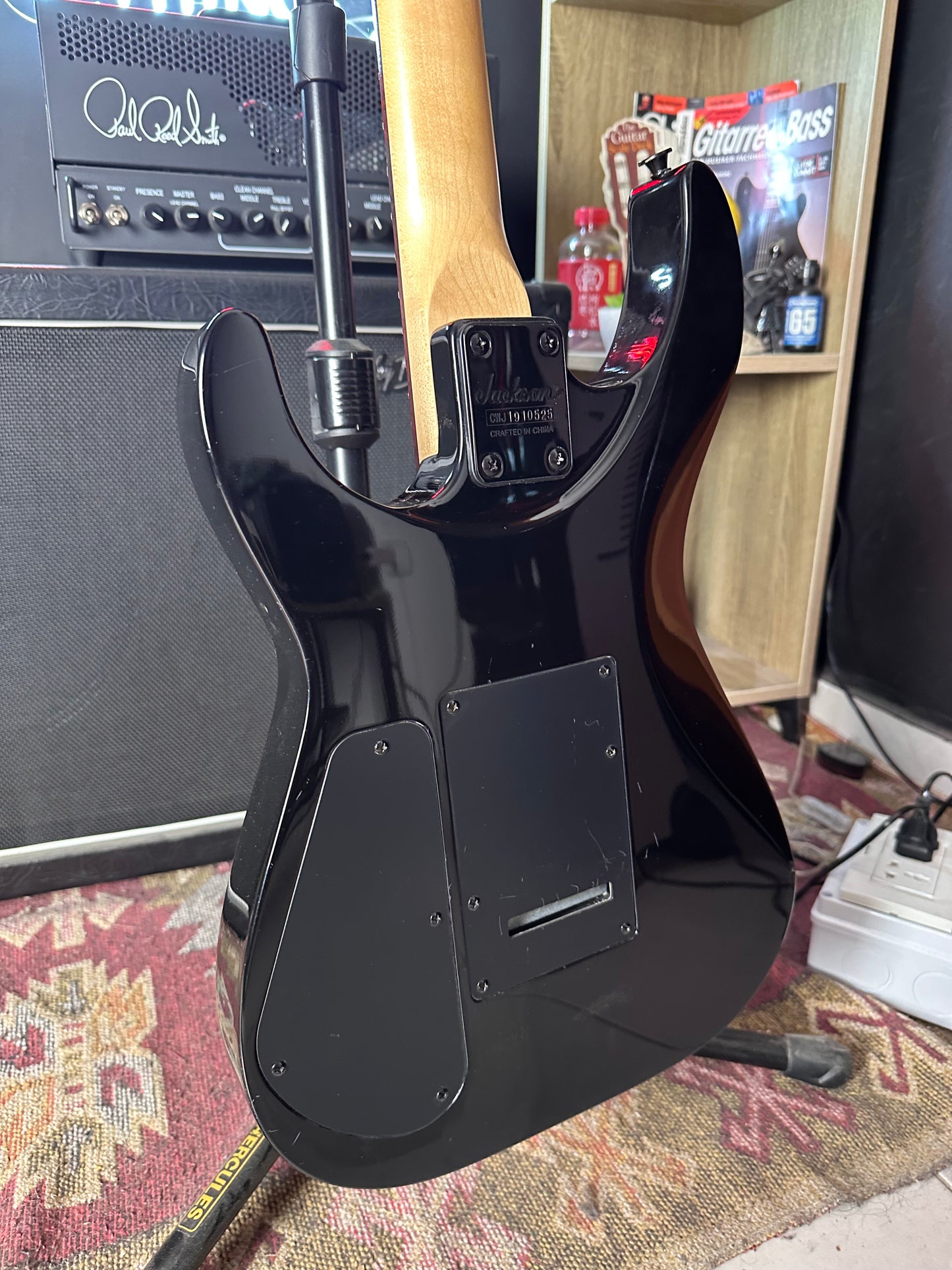 Jackson Dinky JS-11 electric guitar