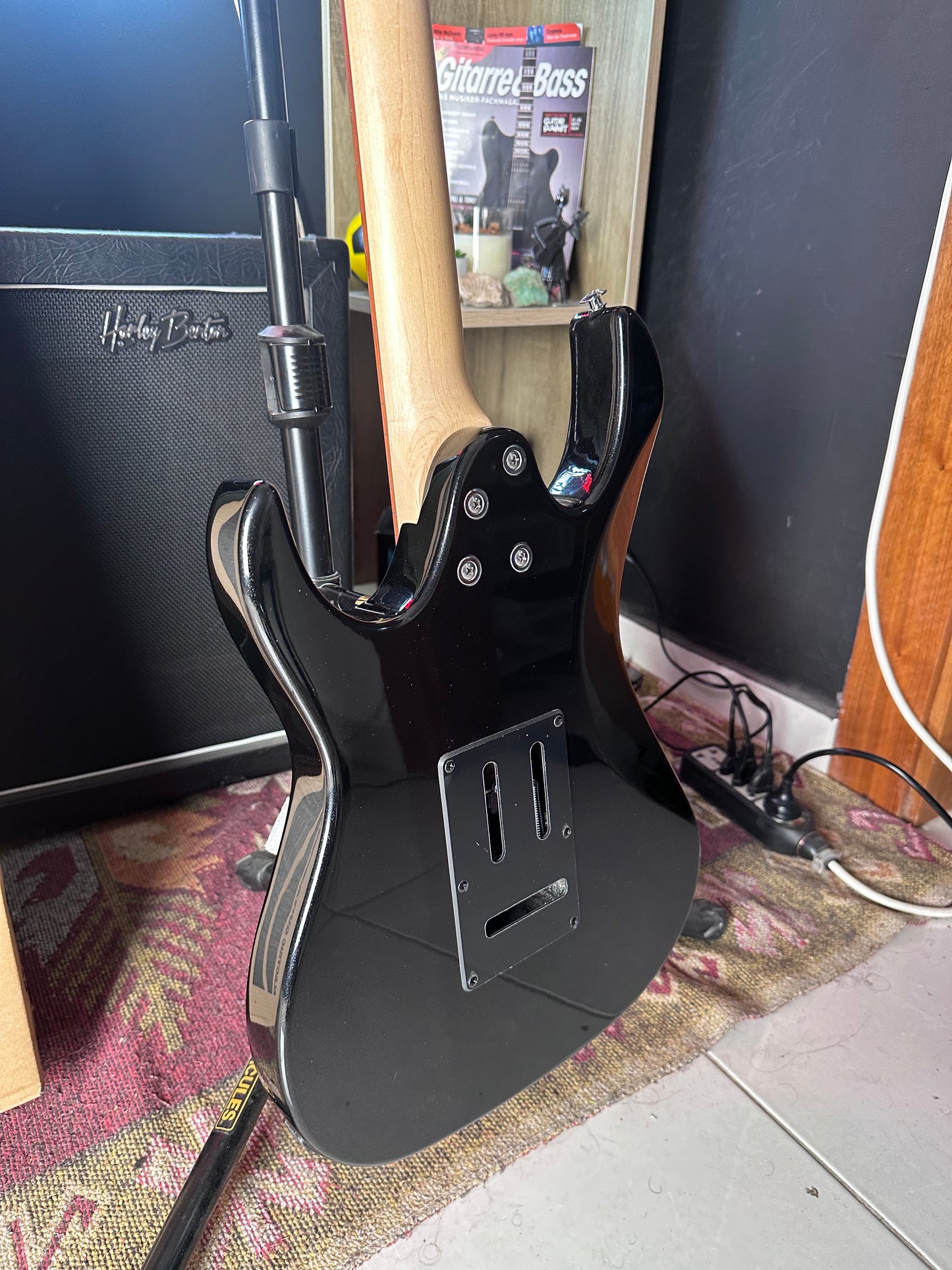 * Brand New * Ibanez GRX-20BKN Electric Guitar