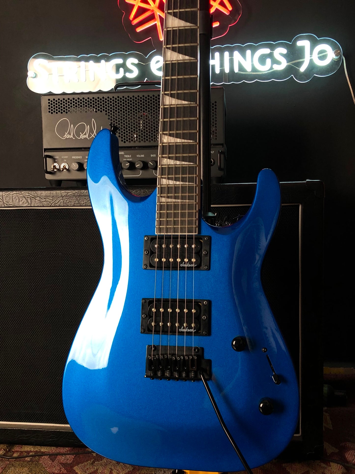 Jackson JS Series Dinky® Arch Top JS22 DKA electric Guitar