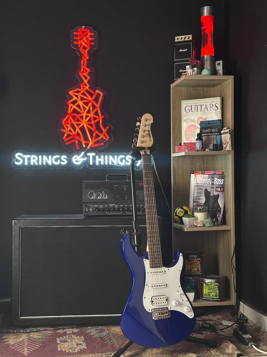 Yamaha EG112 HSS electric guitar