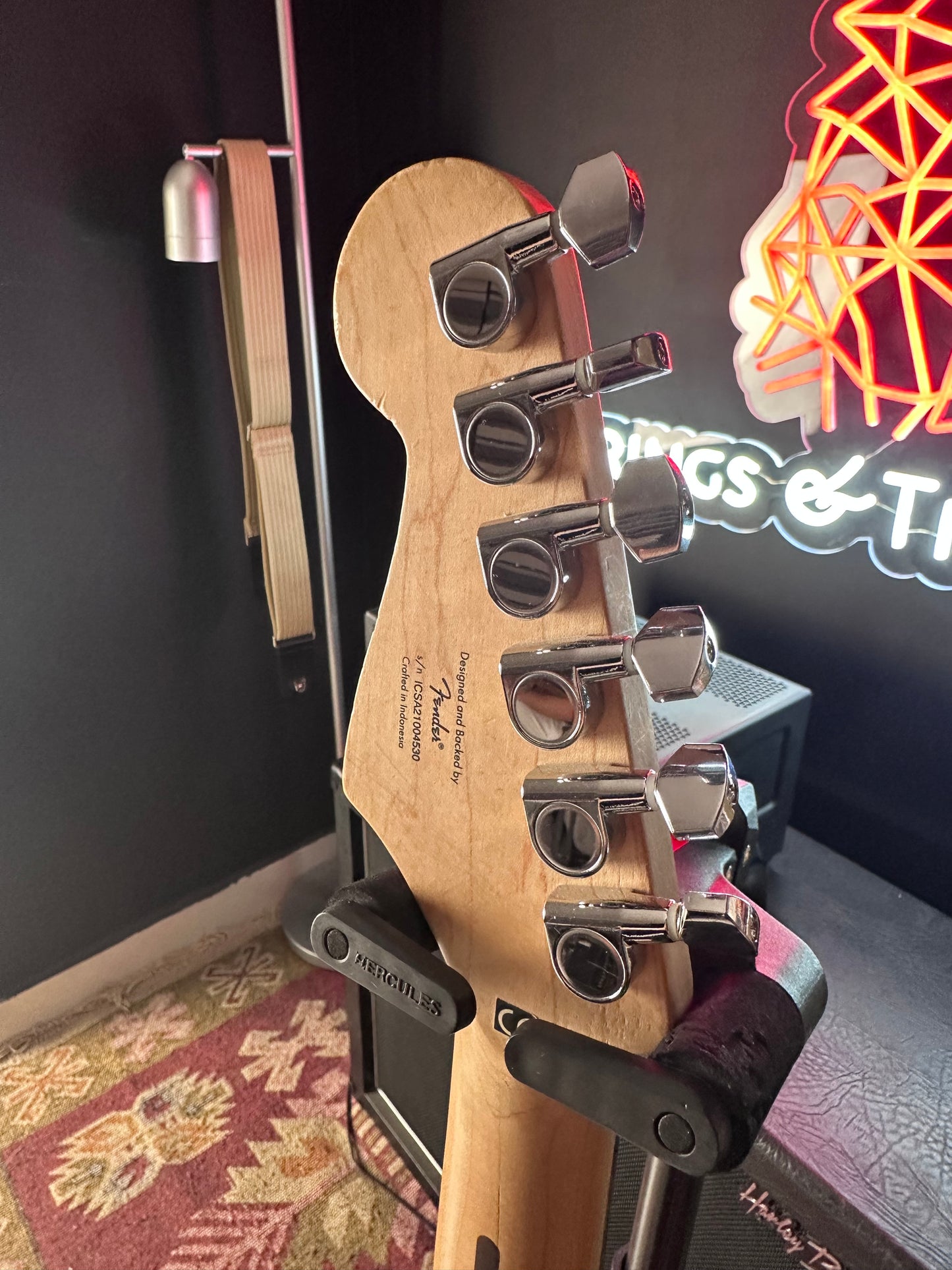 Squier HT Stratocaster SSS Fiesta Red Electric Guitar